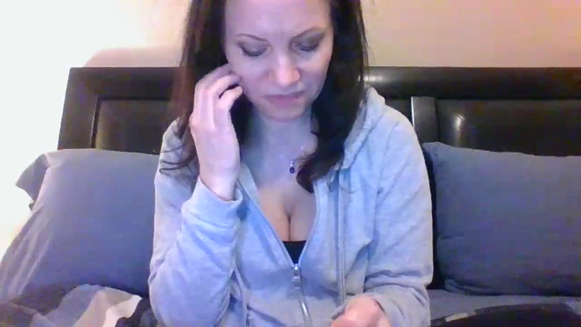 Gallery image thumbnail from LVDOLL's myfreecams stream on, 01/09/2024, 06:56 image 11 of 20