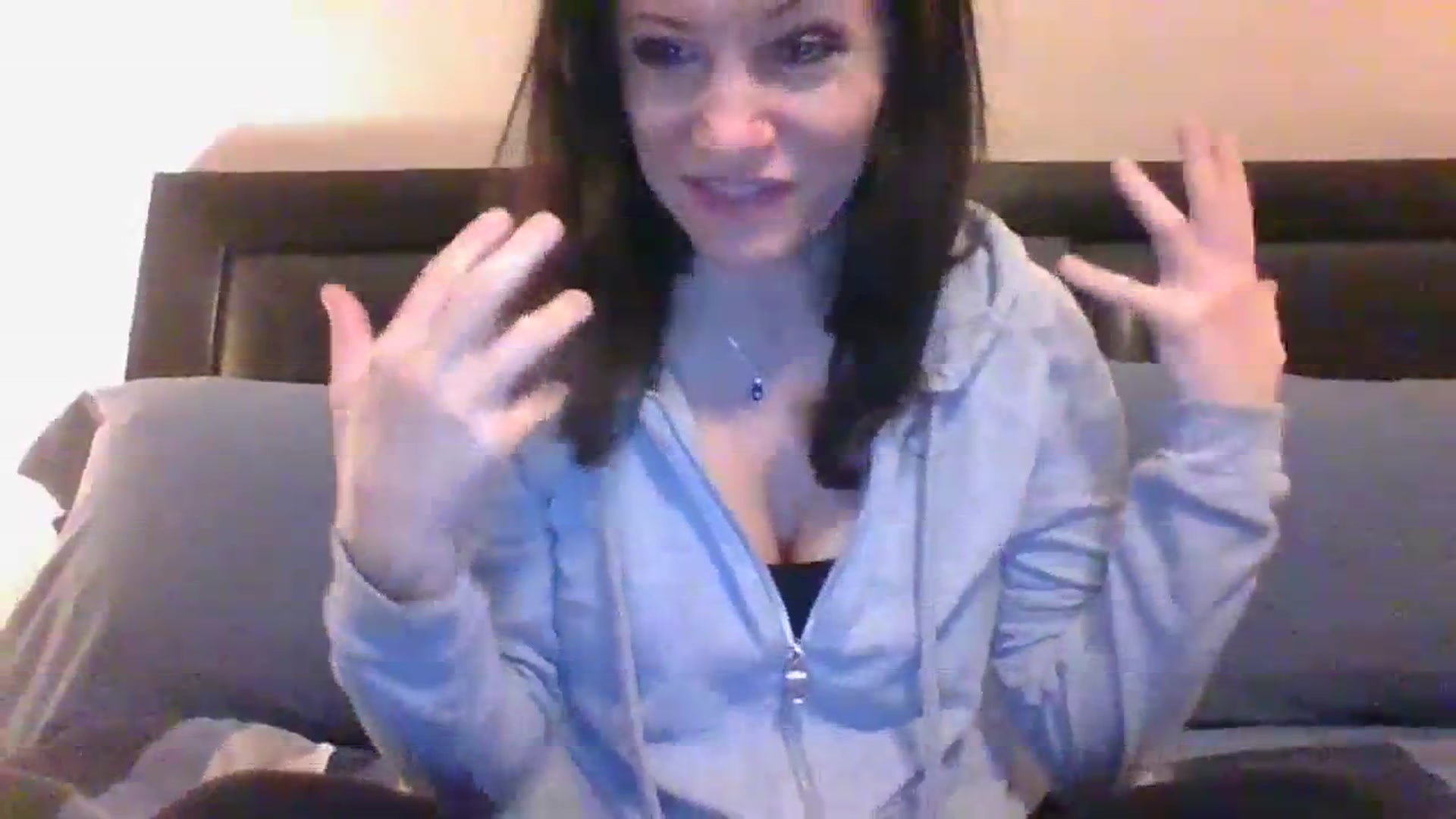 Gallery image thumbnail from LVDOLL's myfreecams stream on, 01/09/2024, 06:56 image 20 of 20