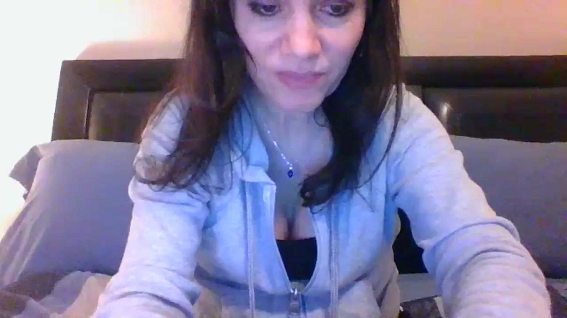 Gallery image thumbnail from LVDOLL's myfreecams stream on, 01/09/2024, 06:56 image 2 of 20