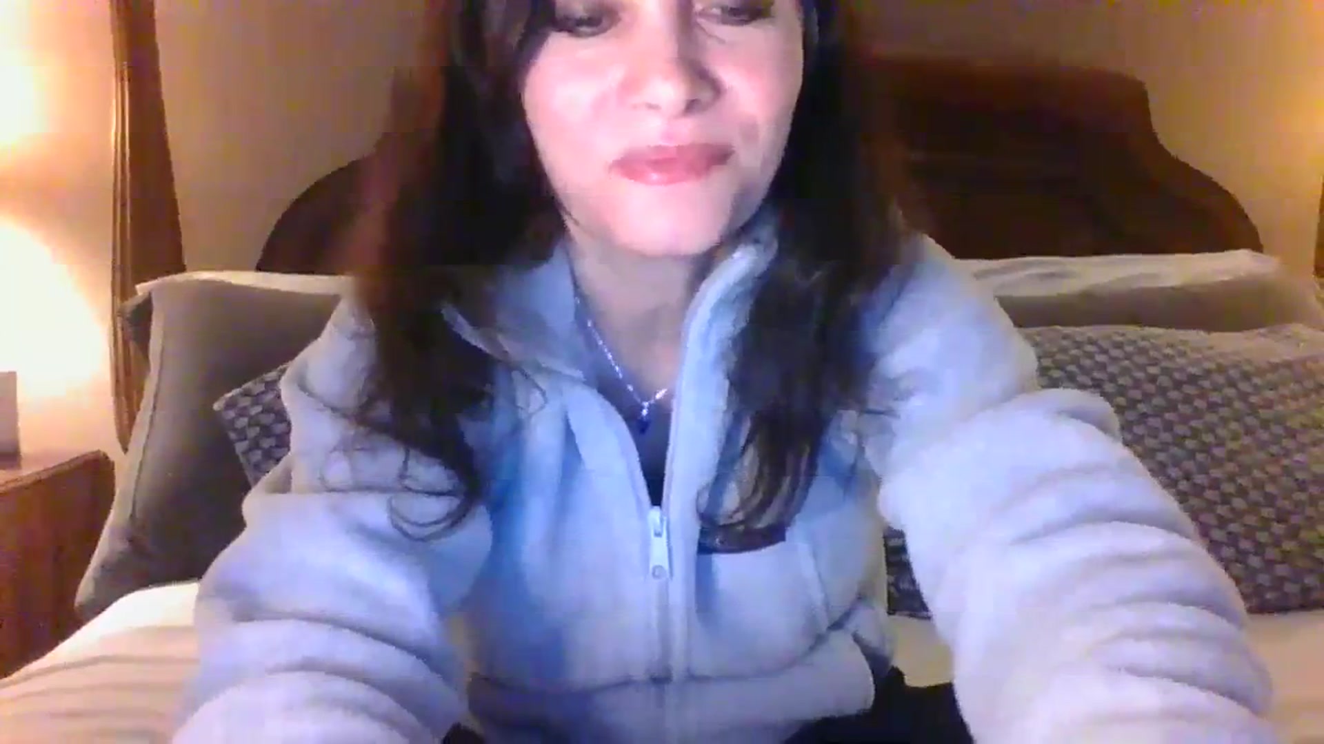 Gallery image thumbnail from LVDOLL's myfreecams stream on, 01/10/2024, 05:44 image 10 of 20