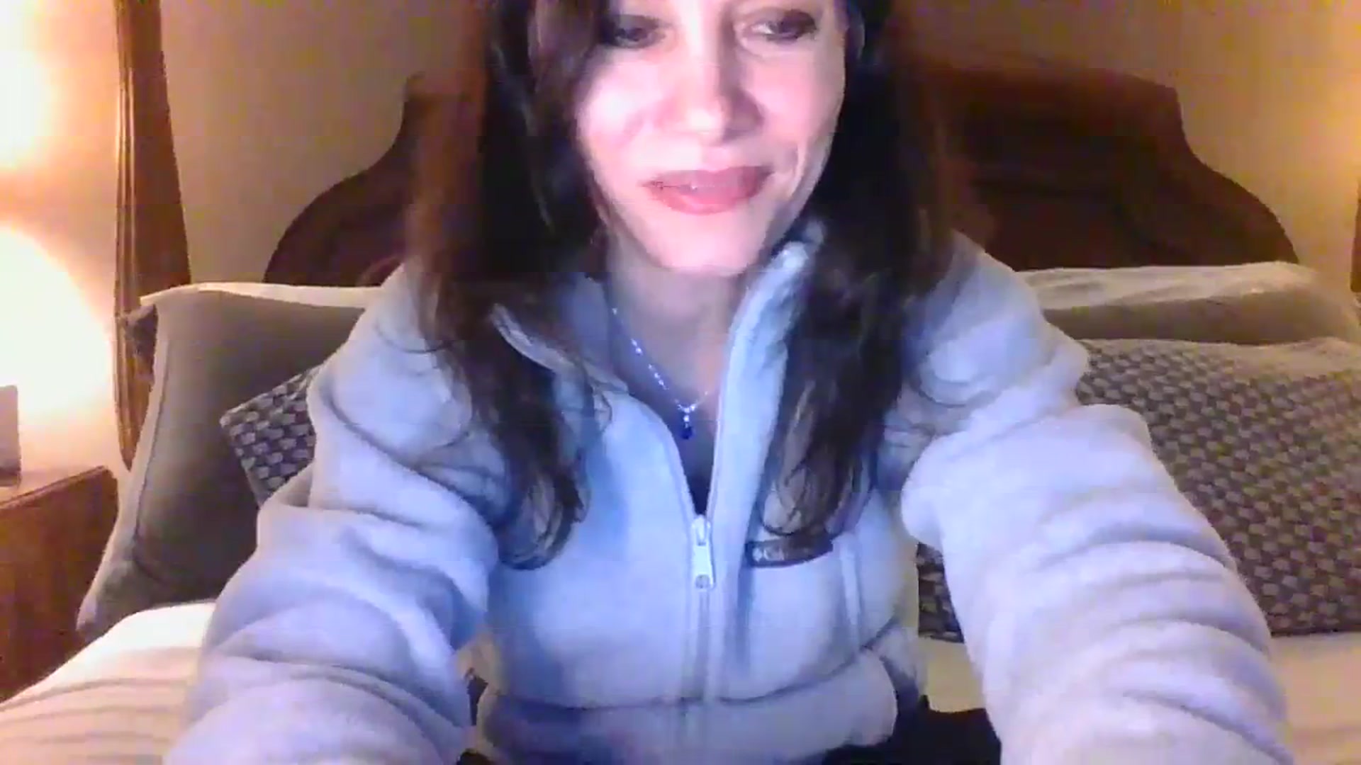 Gallery image thumbnail from LVDOLL's myfreecams stream on, 01/10/2024, 05:44 image 11 of 20