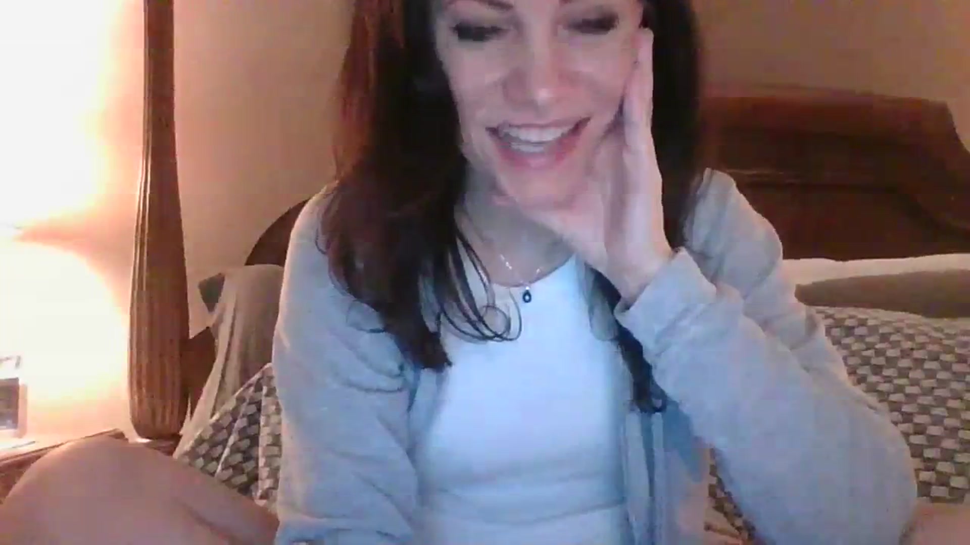 Gallery image thumbnail from LVDOLL's myfreecams stream on, 01/11/2024, 05:48 image 16 of 20