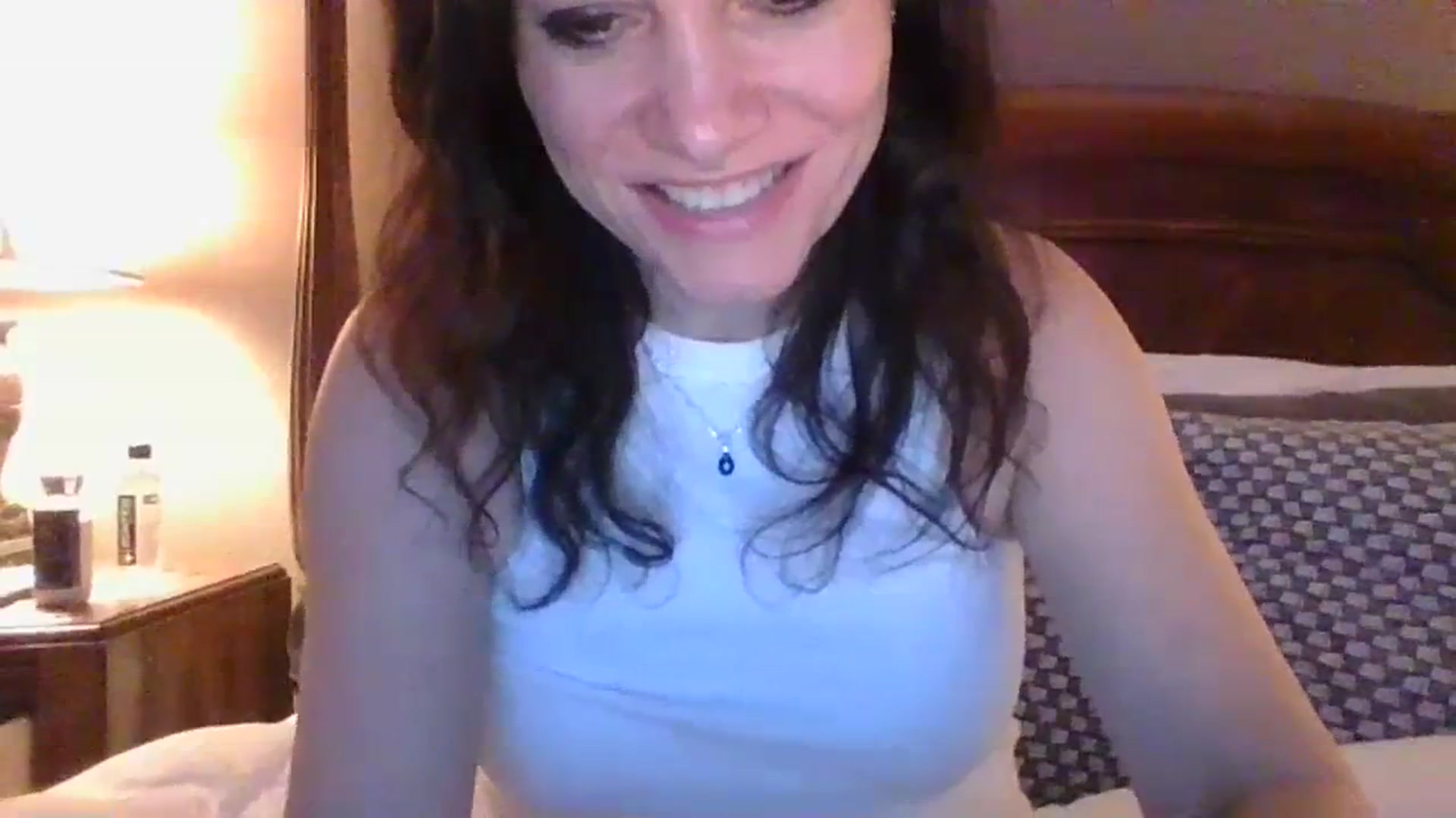 Gallery image thumbnail from LVDOLL's myfreecams stream on, 01/12/2024, 04:32 image 5 of 20