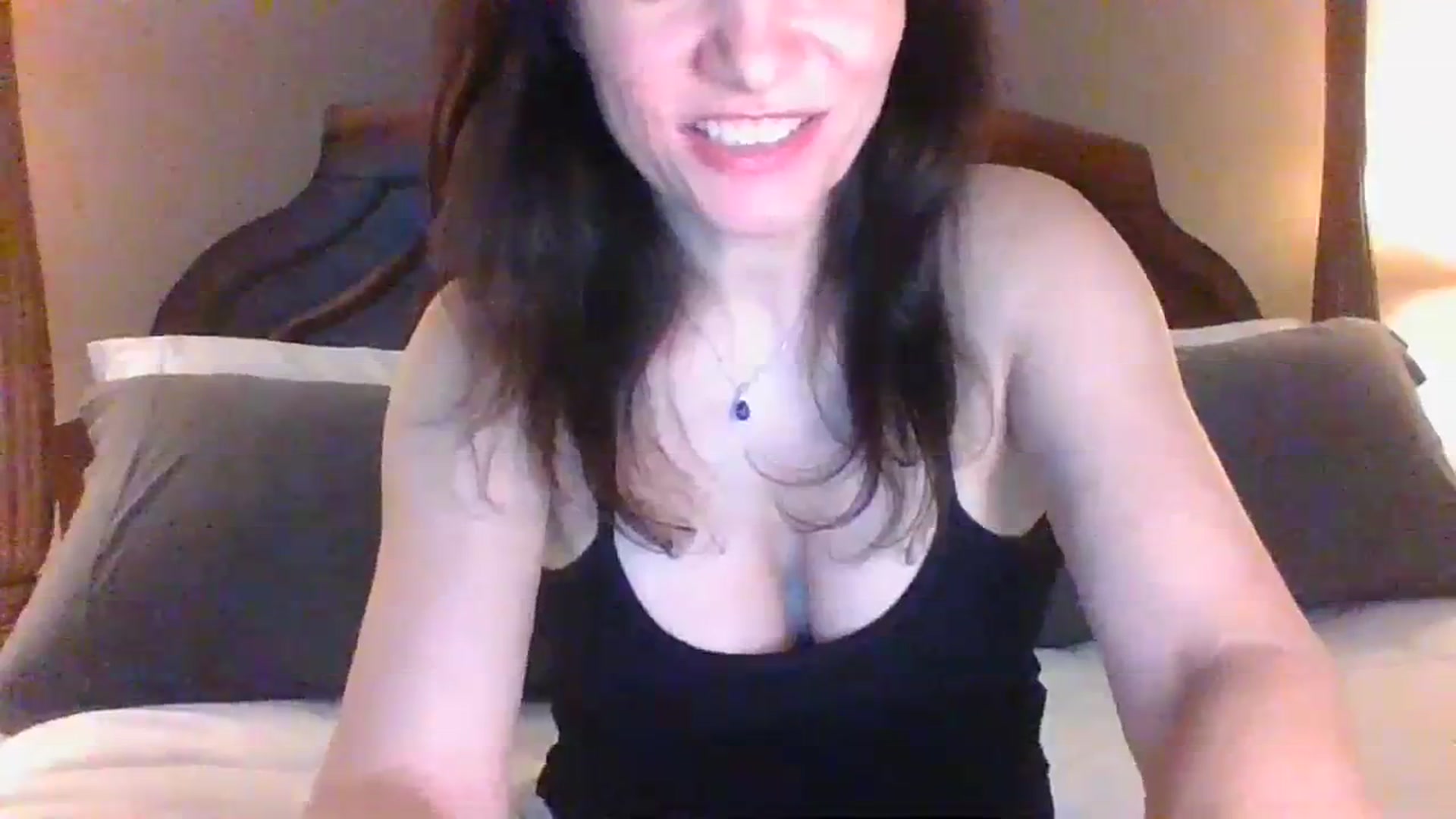 Gallery image thumbnail from LVDOLL's myfreecams stream on, 01/20/2024, 05:41 image 13 of 20