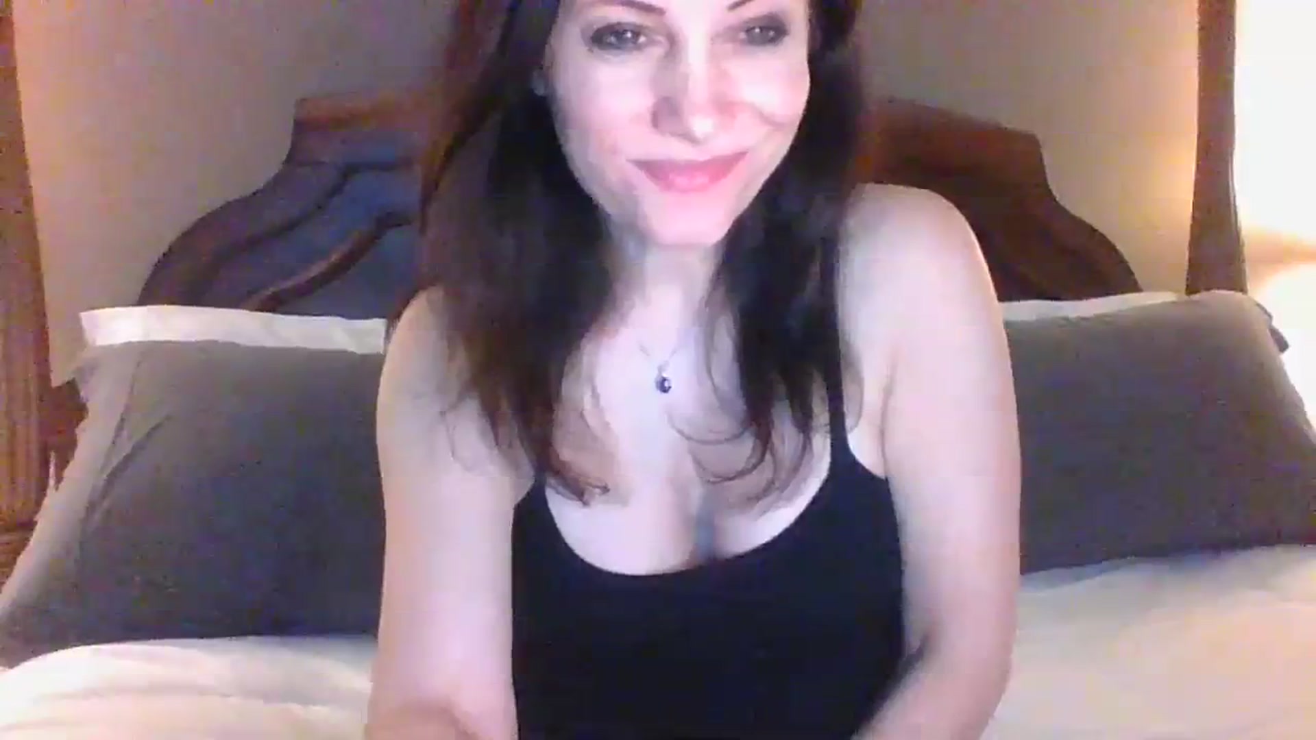 Gallery image thumbnail from LVDOLL's myfreecams stream on, 01/20/2024, 05:41 image 15 of 20