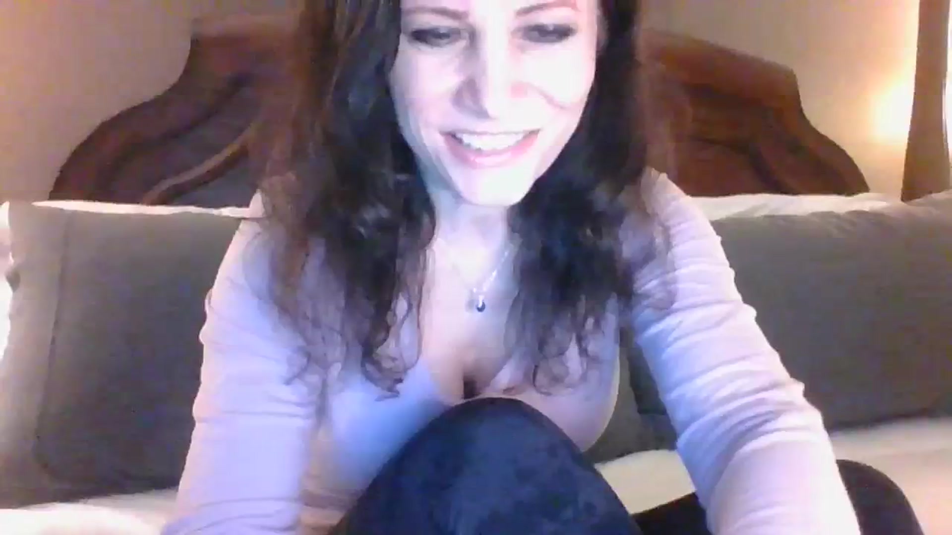 Gallery image thumbnail from LVDOLL's myfreecams stream on, 01/22/2024, 04:10 image 13 of 20