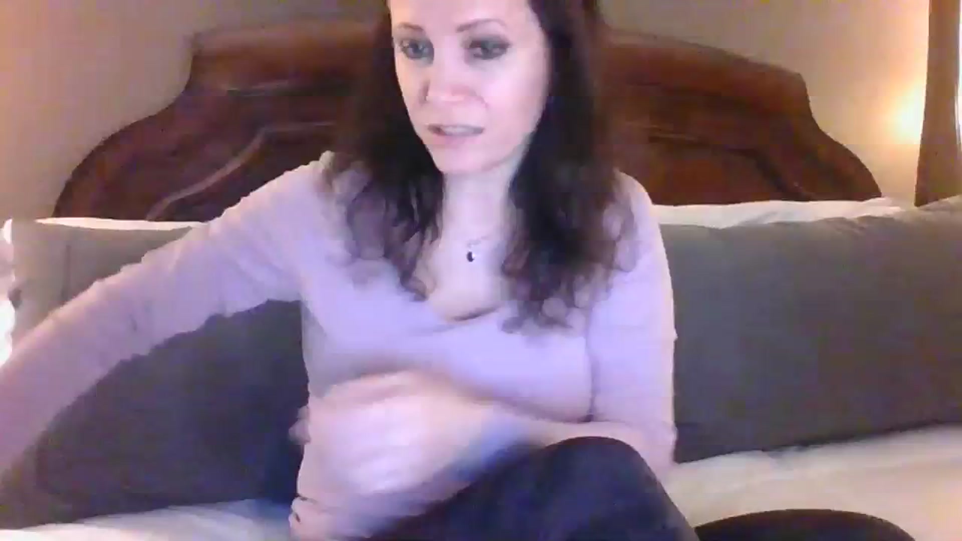 Gallery image thumbnail from LVDOLL's myfreecams stream on, 01/22/2024, 04:10 image 17 of 20