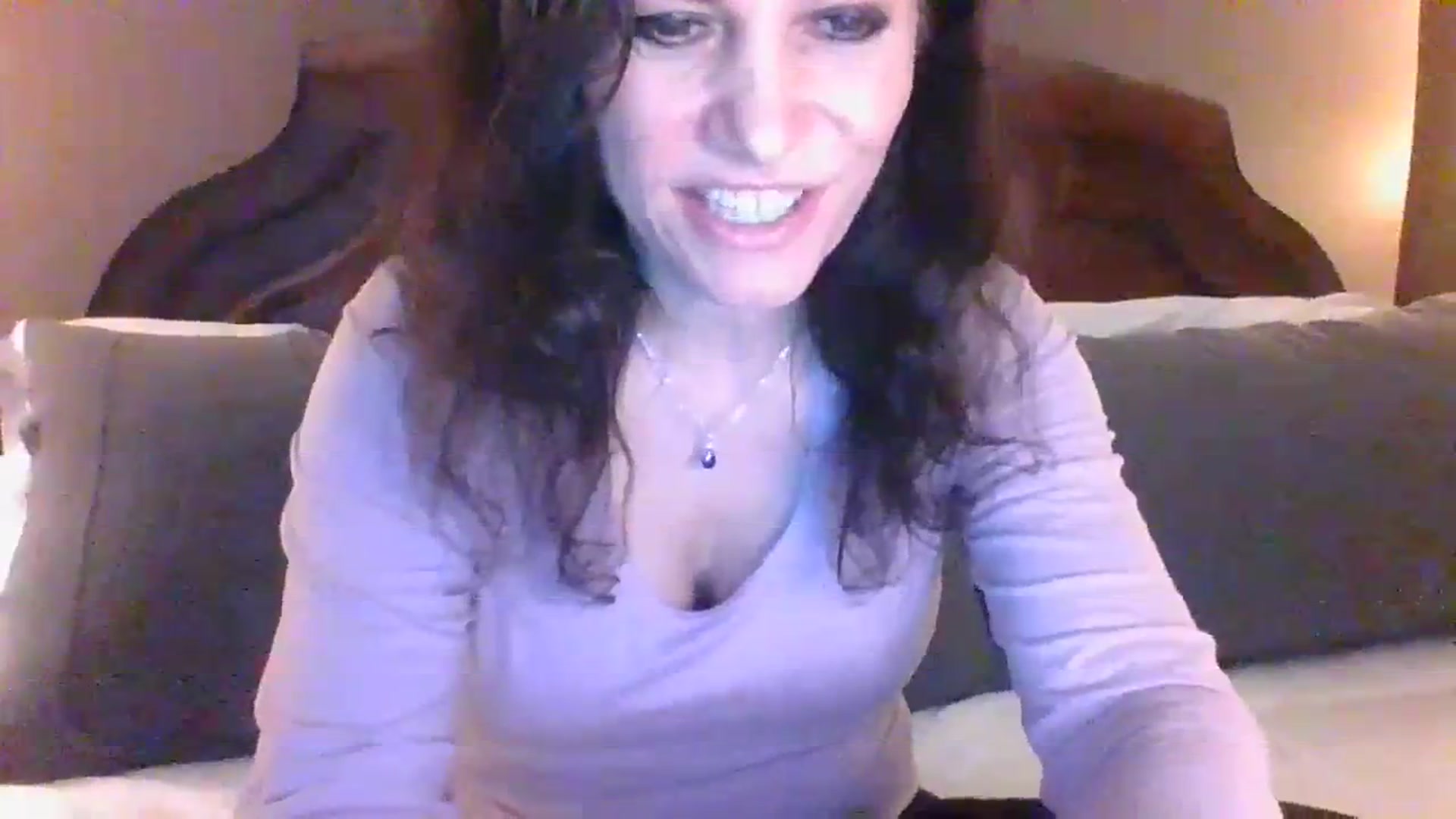 Gallery image thumbnail from LVDOLL's myfreecams stream on, 01/22/2024, 04:10 image 15 of 20