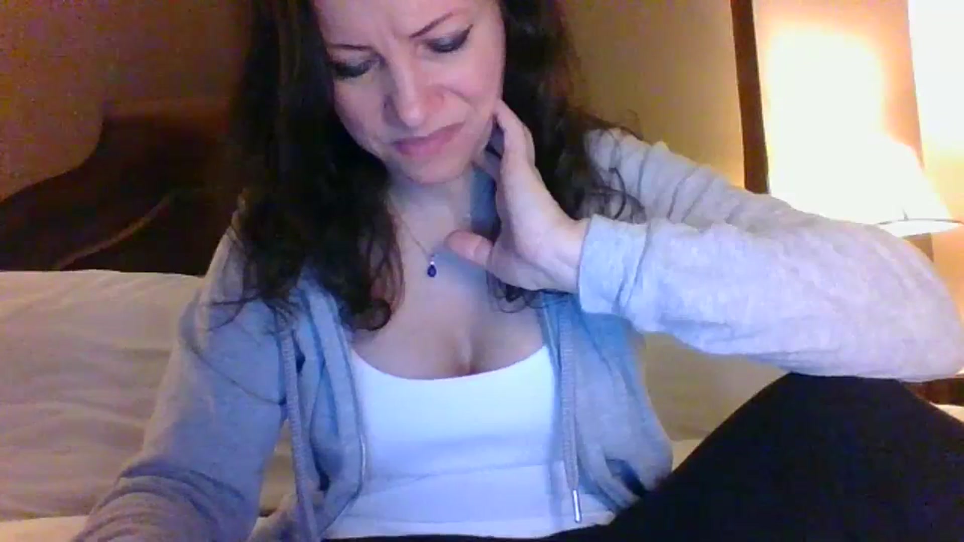 Gallery image thumbnail from LVDOLL's myfreecams stream on, 01/23/2024, 05:35 image 14 of 20
