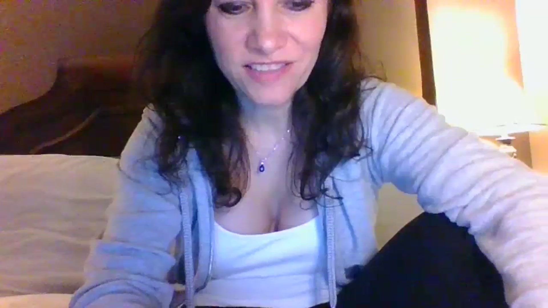 Gallery image thumbnail from LVDOLL's myfreecams stream on, 01/23/2024, 05:35 image 18 of 20