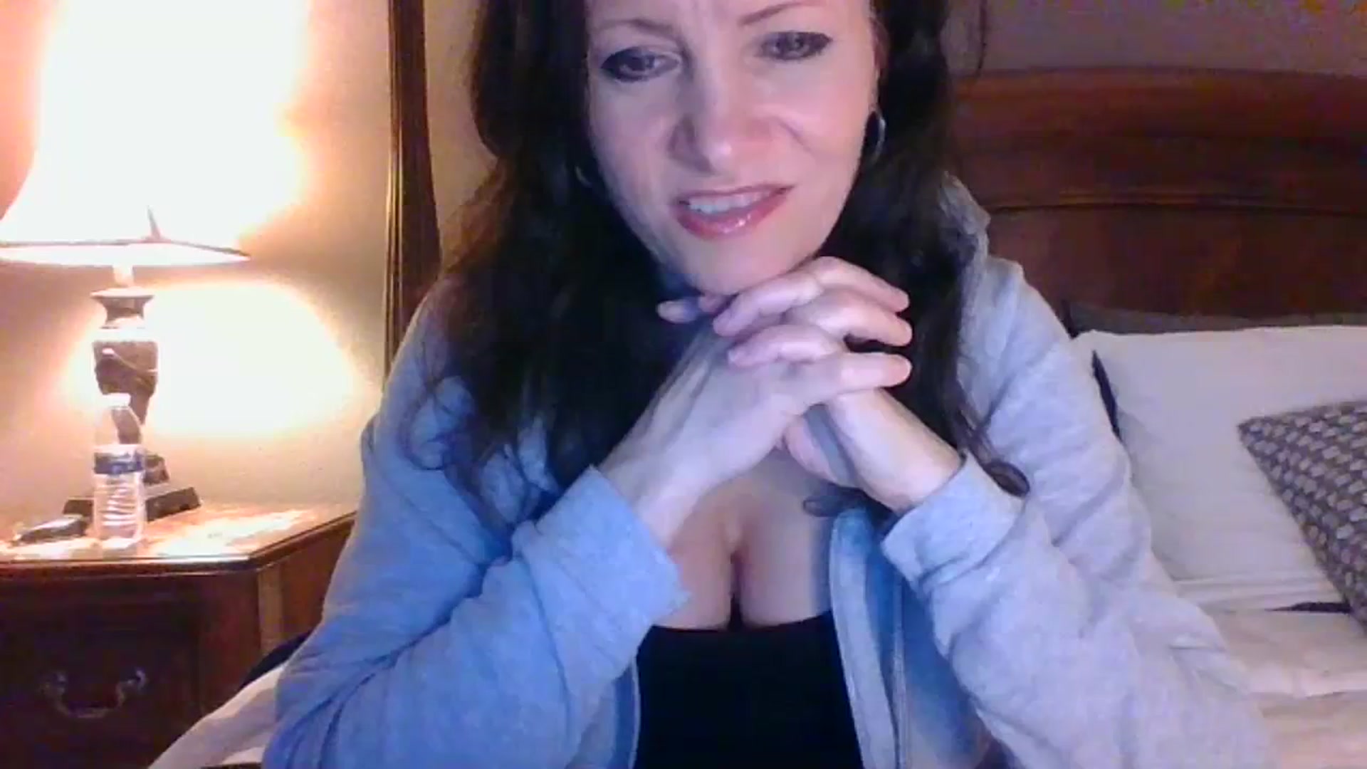 Gallery image thumbnail from LVDOLL's myfreecams stream on, 01/24/2024, 02:28 image 11 of 20