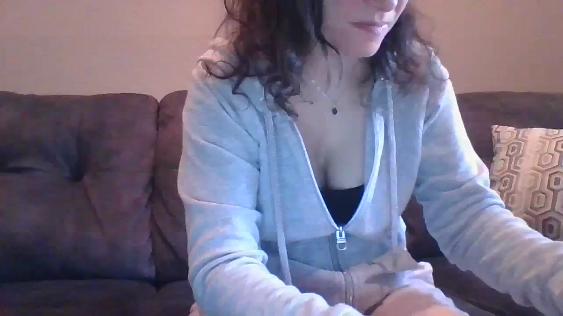 Gallery image thumbnail from LVDOLL's myfreecams stream on, 01/29/2024, 16:27 image 1 of 20