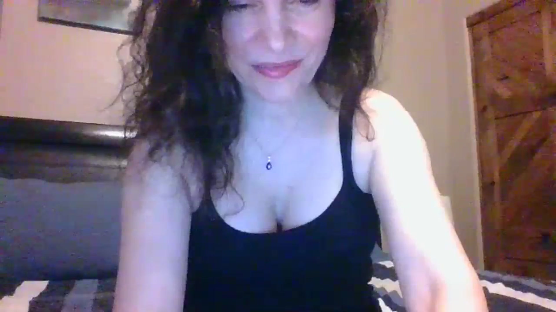 Gallery image thumbnail from LVDOLL's myfreecams stream on, 02/09/2024, 05:47 image 19 of 20