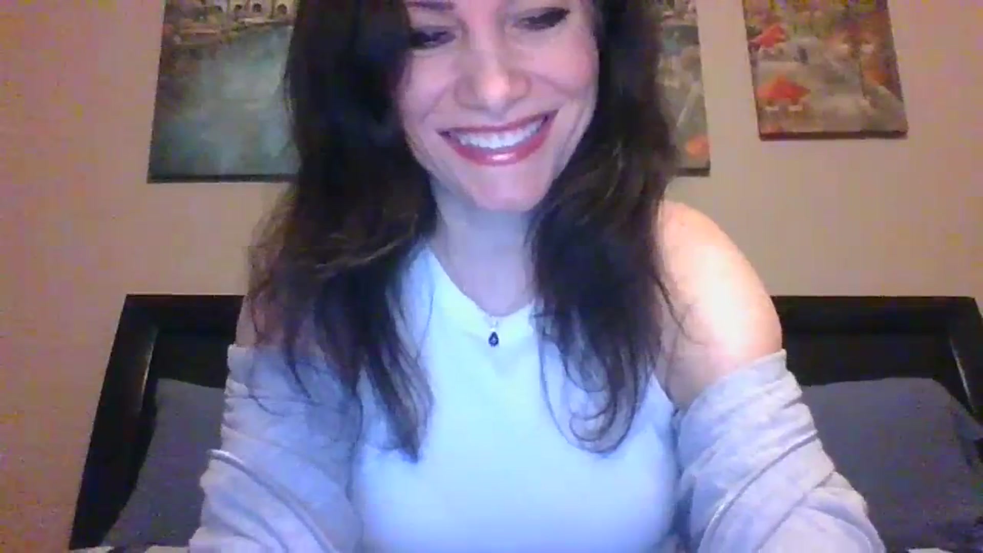 Gallery image thumbnail from LVDOLL's myfreecams stream on, 02/23/2024, 01:40 image 10 of 20