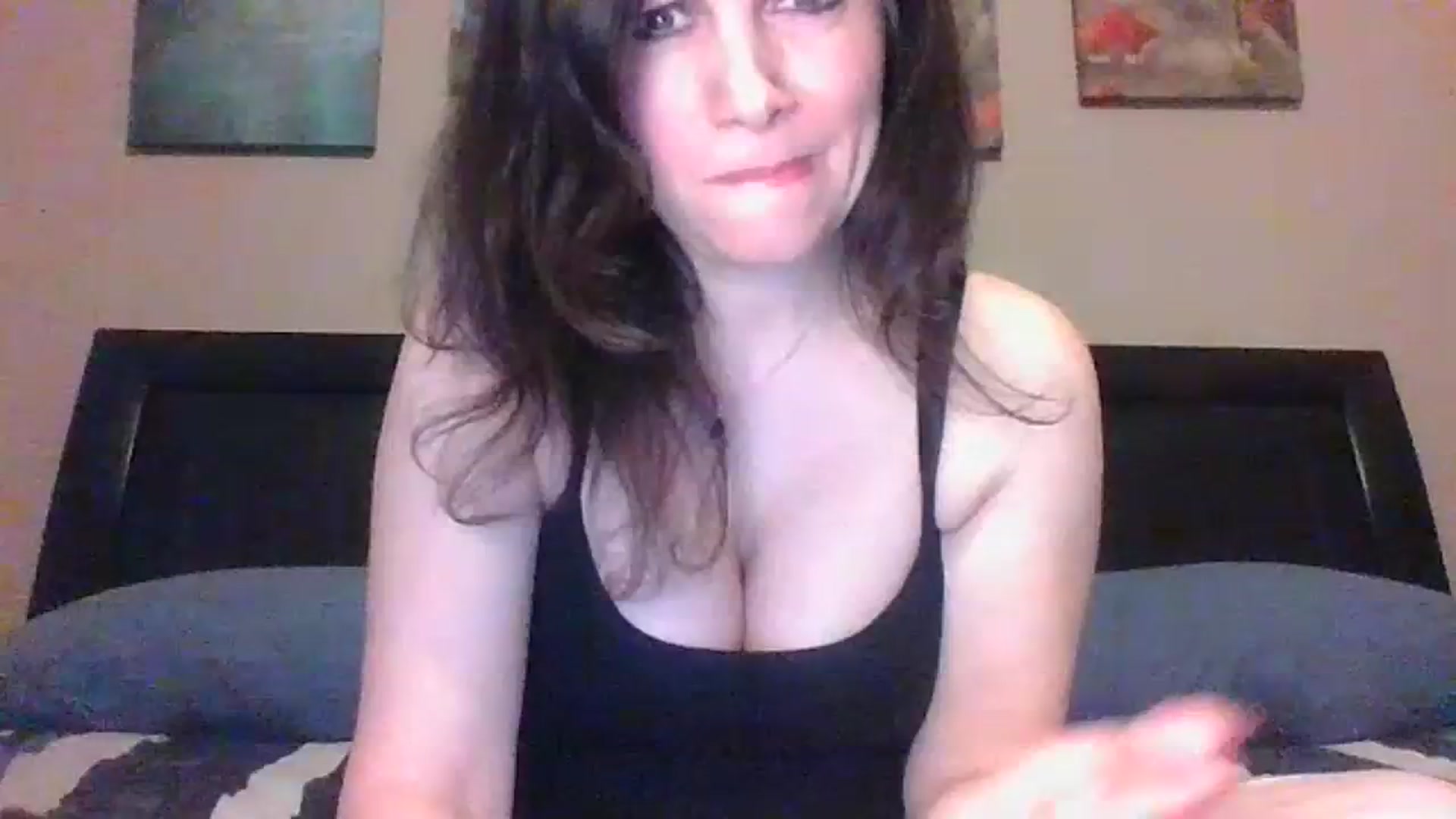 Gallery image thumbnail from LVDOLL's myfreecams stream on, 02/25/2024, 01:28 image 19 of 20