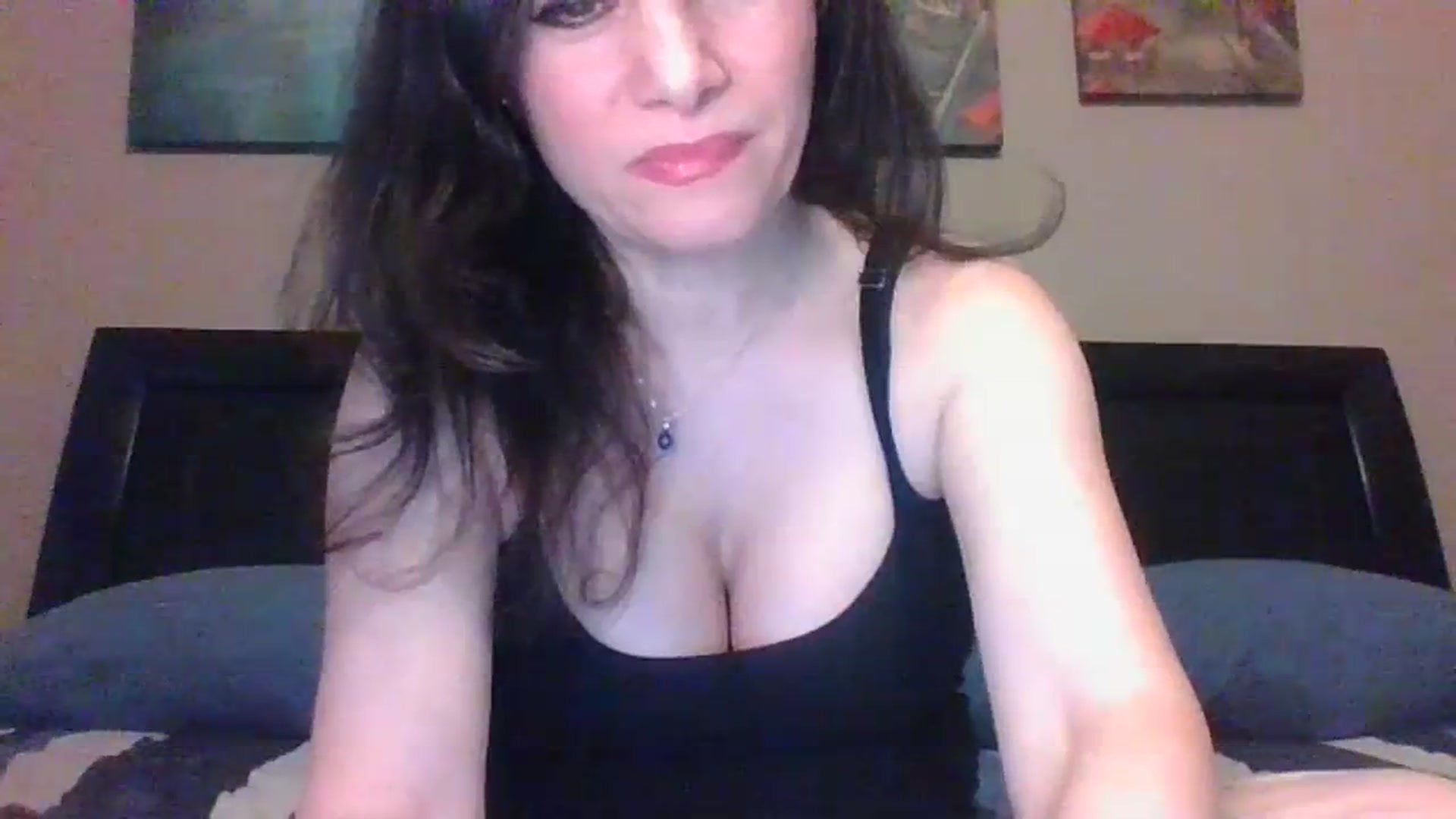 Gallery image thumbnail from LVDOLL's myfreecams stream on, 02/25/2024, 01:28 image 15 of 20