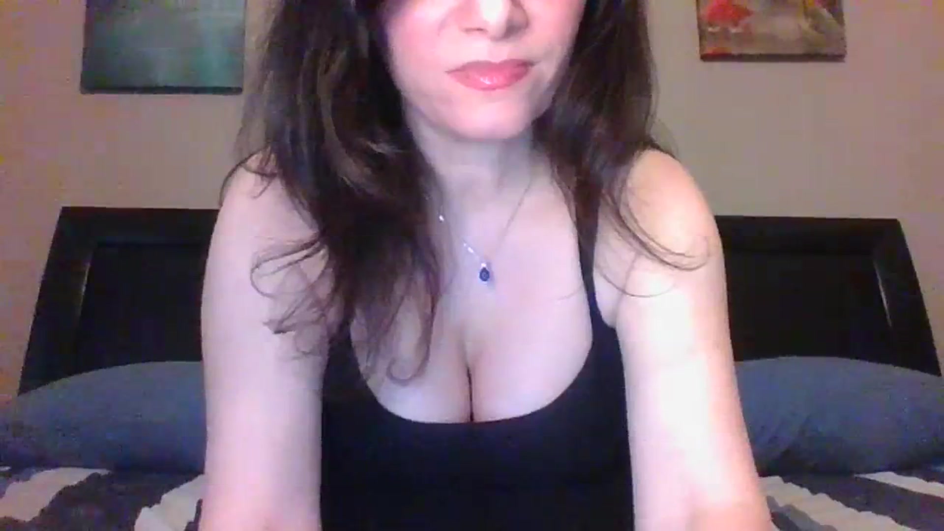 Gallery image thumbnail from LVDOLL's myfreecams stream on, 02/25/2024, 01:28 image 9 of 20