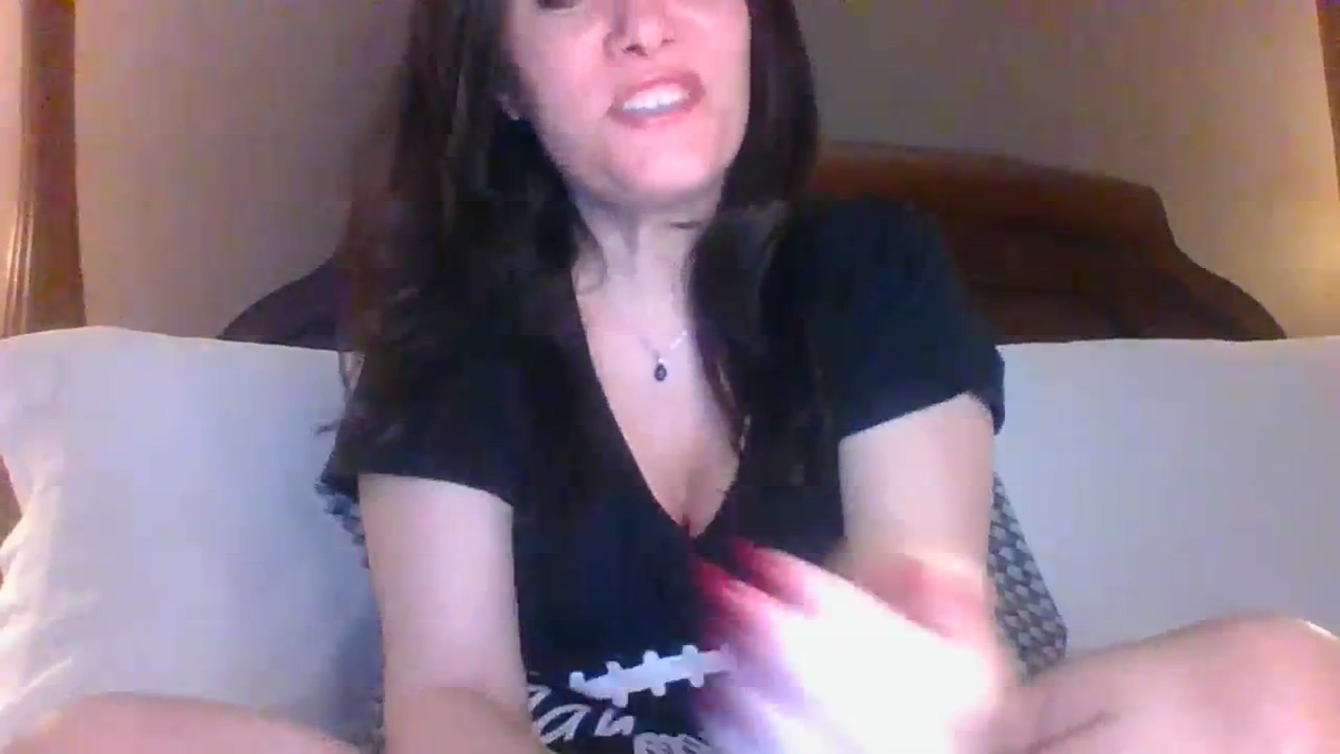 Gallery image thumbnail from LVDOLL's myfreecams stream on, 03/06/2024, 05:10 image 7 of 20