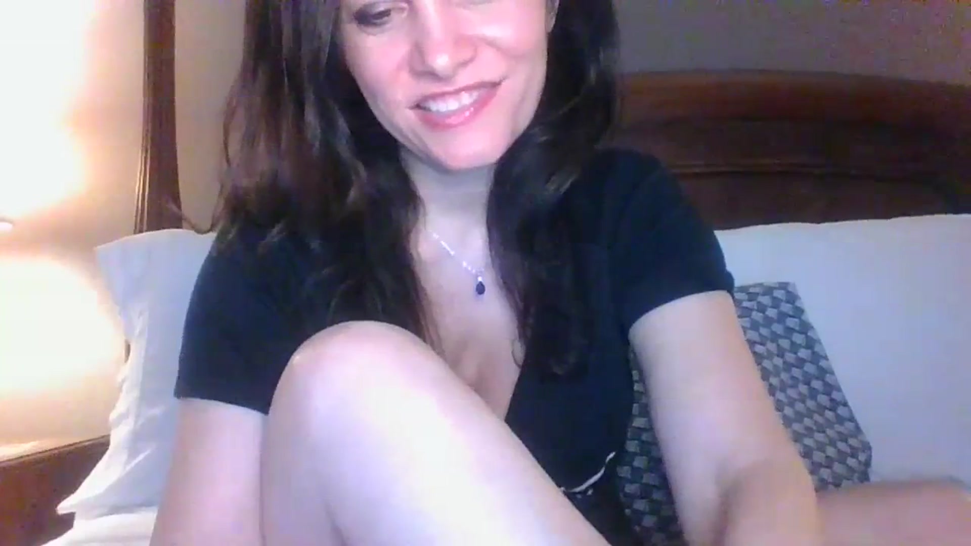 Gallery image thumbnail from LVDOLL's myfreecams stream on, 03/06/2024, 05:10 image 9 of 20