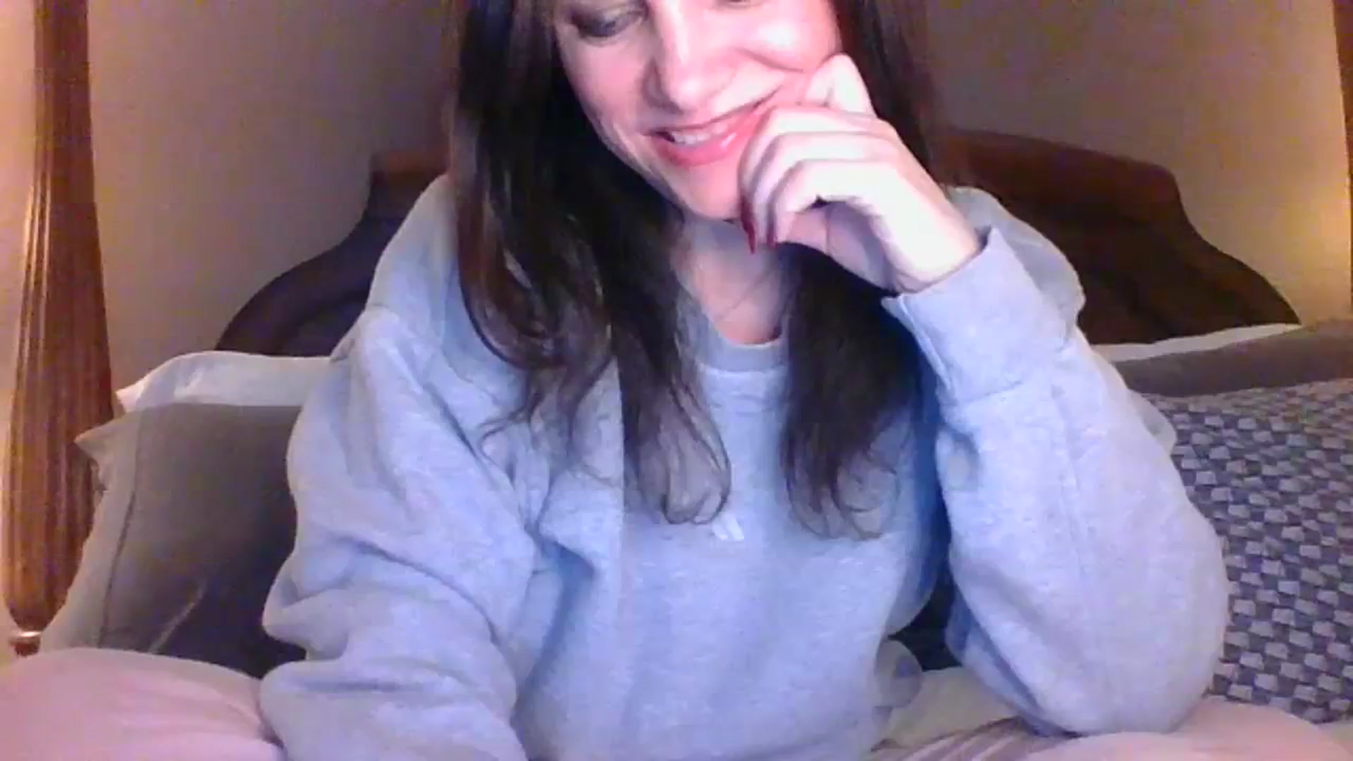 Gallery image thumbnail from LVDOLL's myfreecams stream on, 03/07/2024, 05:03 image 9 of 20