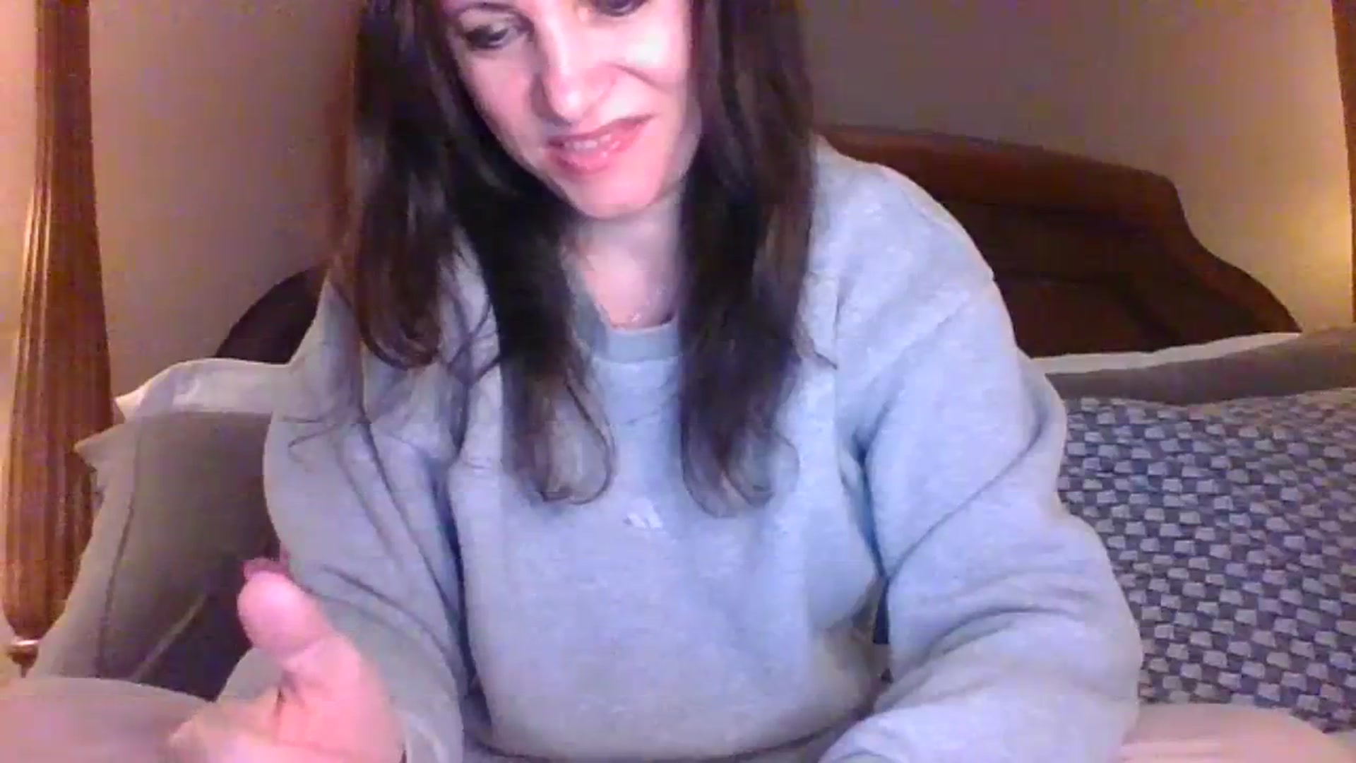 Gallery image thumbnail from LVDOLL's myfreecams stream on, 03/07/2024, 05:03 image 18 of 20