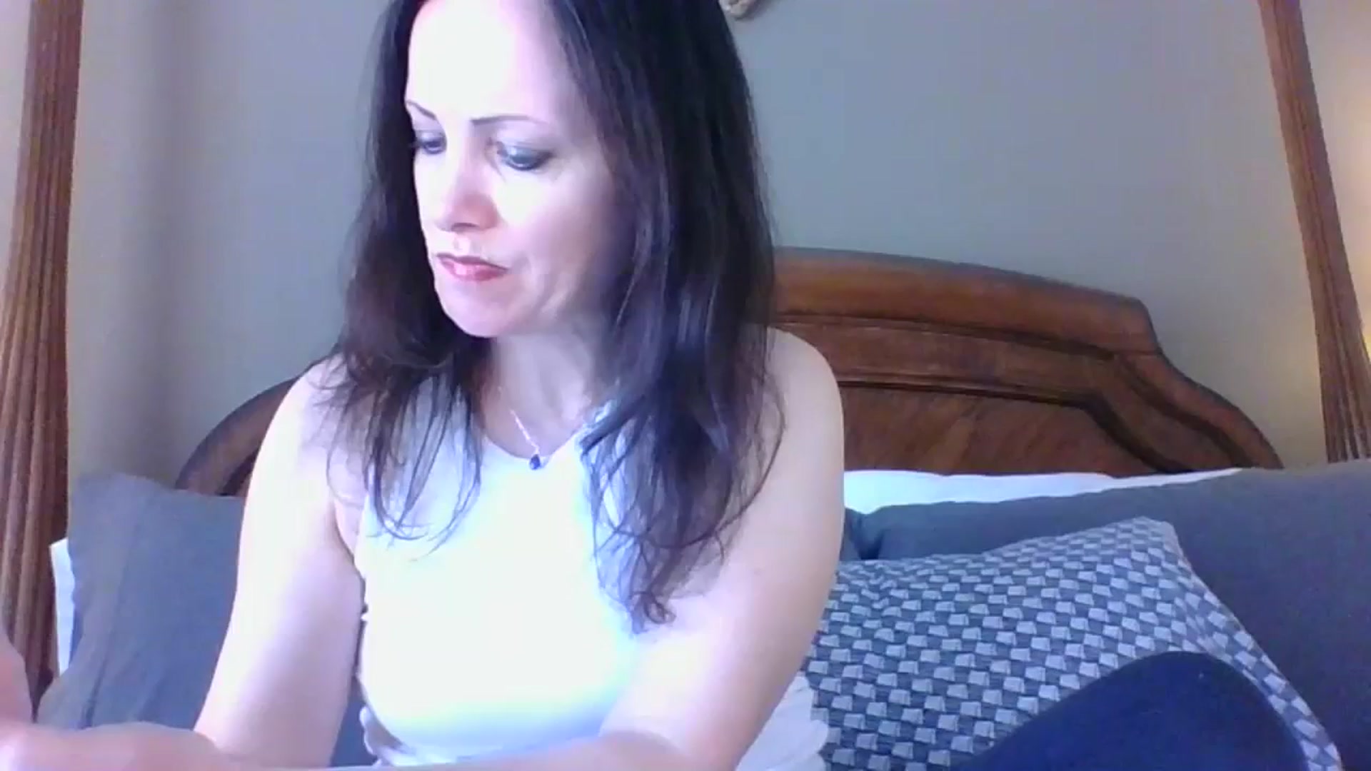 Gallery image thumbnail from LVDOLL's myfreecams stream on, 03/07/2024, 23:50 image 1 of 20