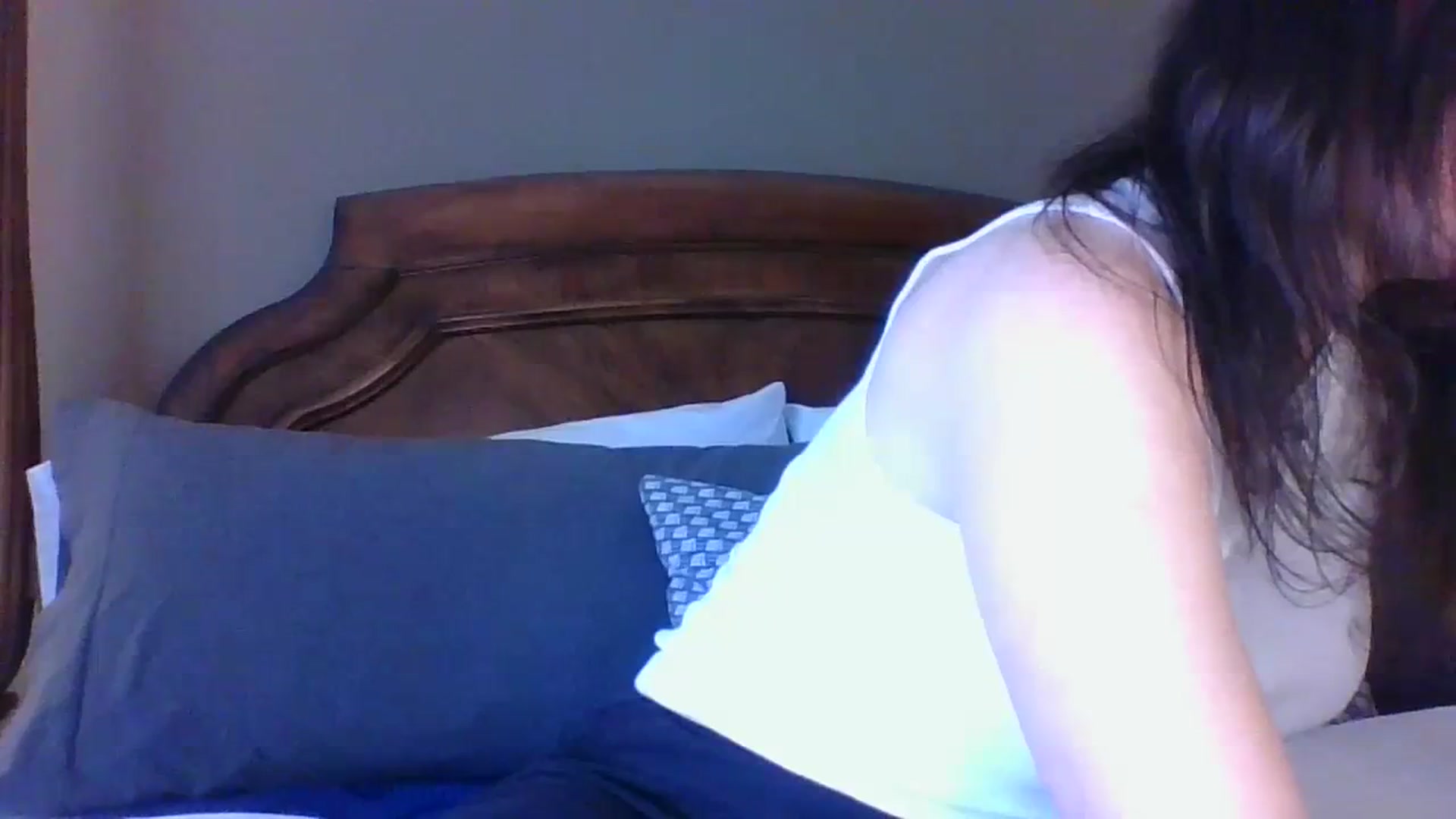 Gallery image thumbnail from LVDOLL's myfreecams stream on, 03/07/2024, 23:50 image 20 of 20
