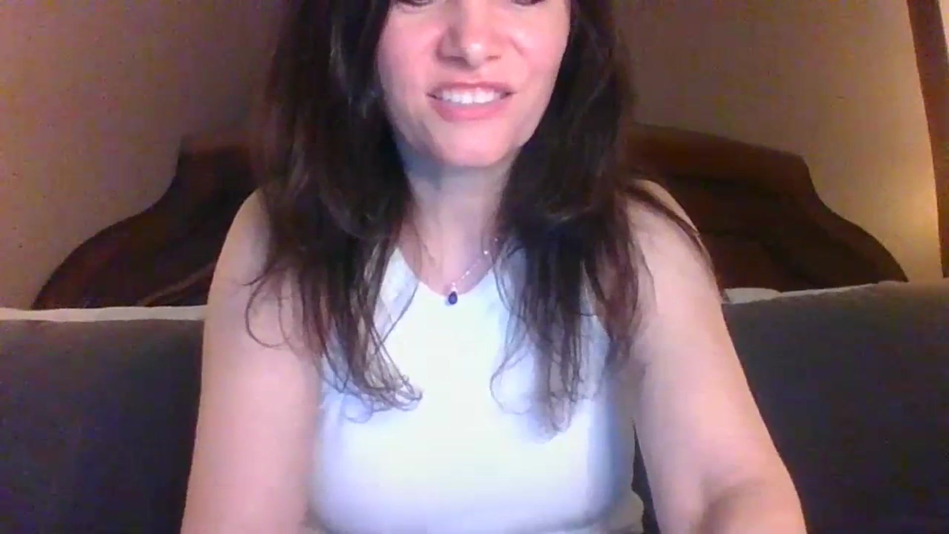 Gallery image thumbnail from LVDOLL's myfreecams stream on, 03/08/2024, 03:19 image 16 of 20