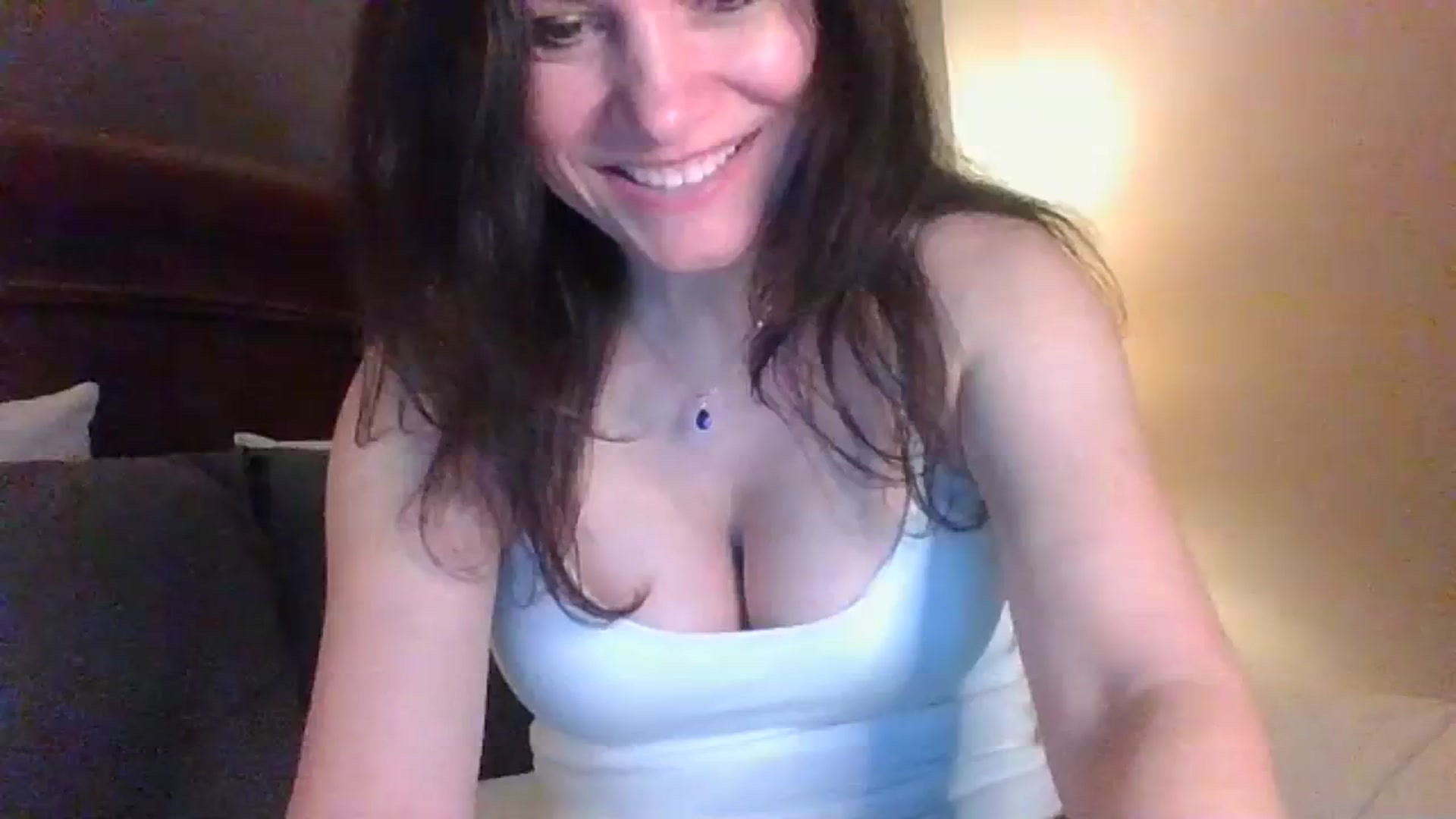 Gallery image thumbnail from LVDOLL's myfreecams stream on, 03/08/2024, 06:17 image 1 of 20