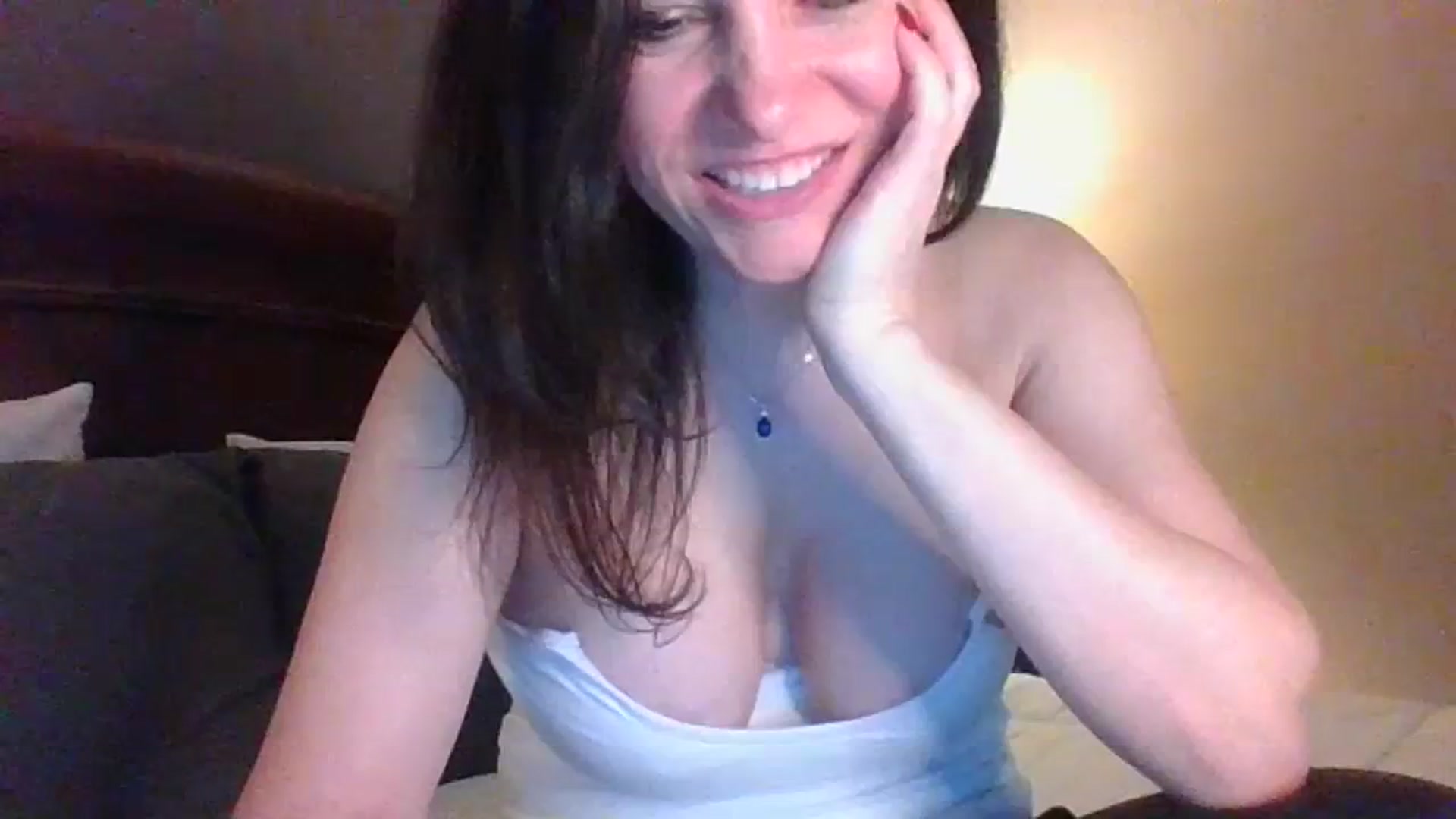 Gallery image thumbnail from LVDOLL's myfreecams stream on, 03/08/2024, 06:17 image 18 of 20