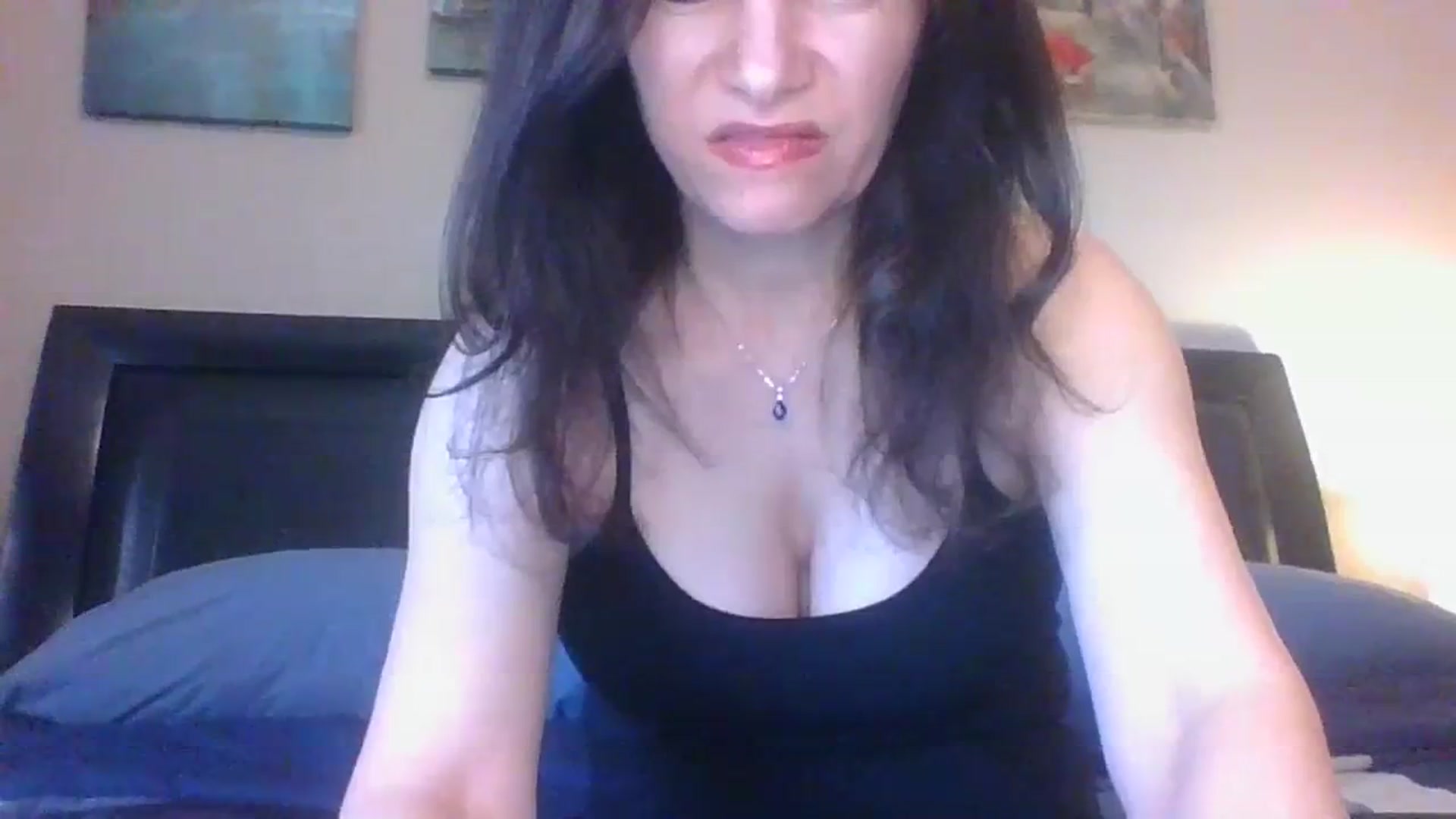 Gallery image thumbnail from LVDOLL's myfreecams stream on, 03/08/2024, 19:41 image 8 of 20