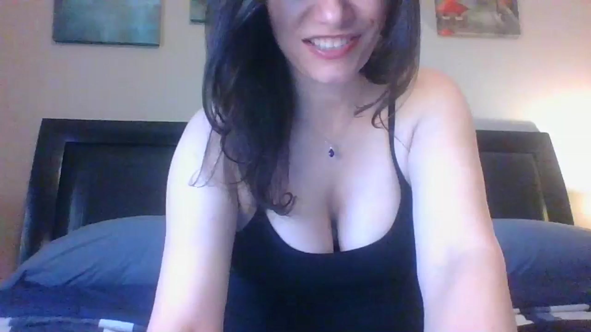 Gallery image thumbnail from LVDOLL's myfreecams stream on, 03/08/2024, 19:41 image 19 of 20