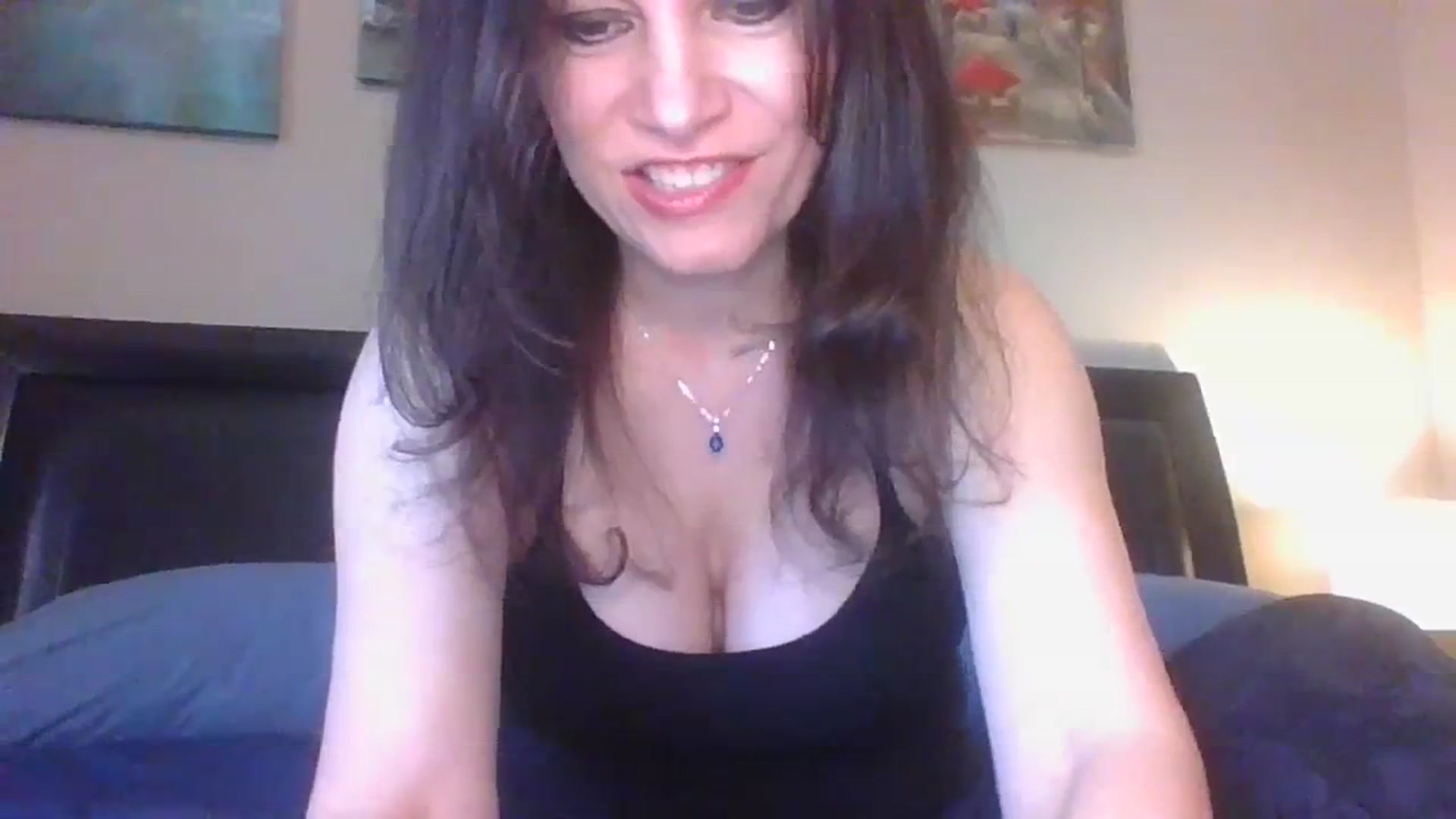 Gallery image thumbnail from LVDOLL's myfreecams stream on, 03/08/2024, 19:41 image 4 of 20