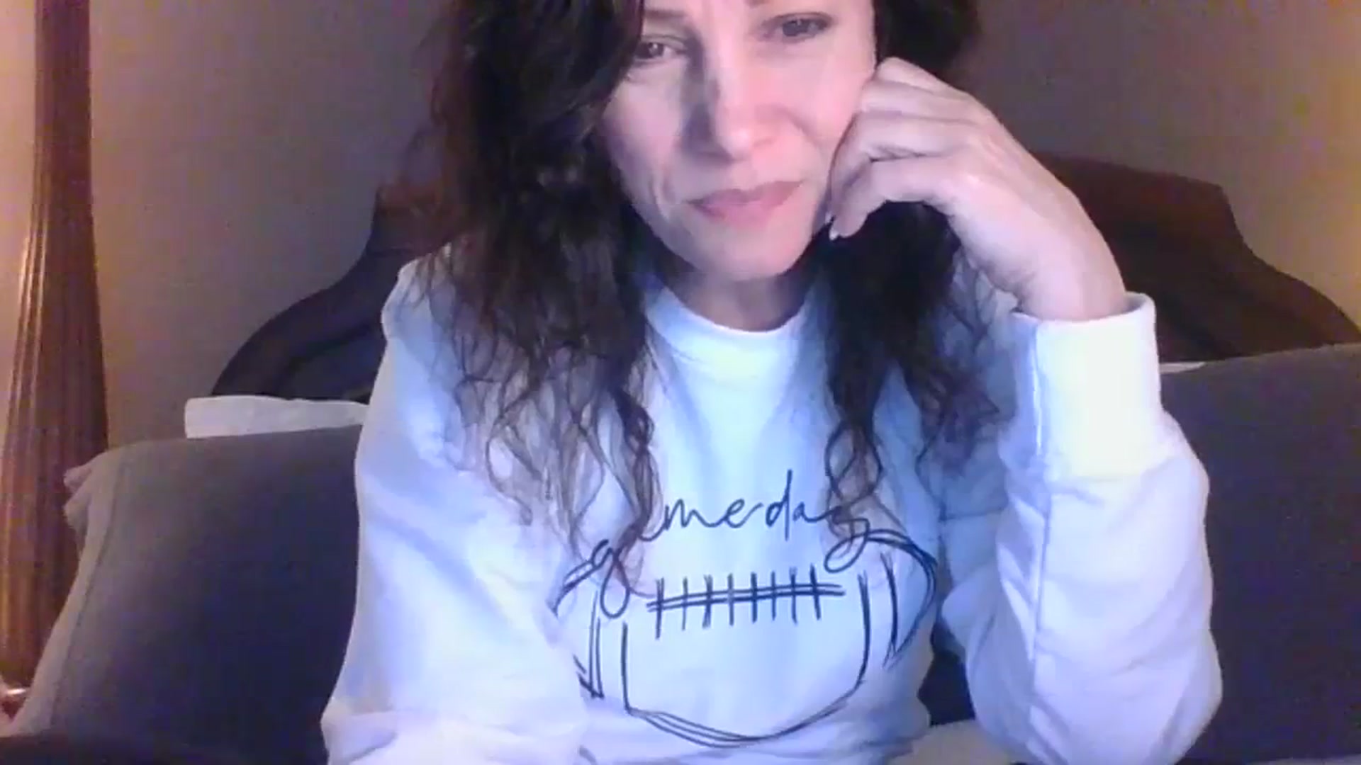 Gallery image thumbnail from LVDOLL's myfreecams stream on, 03/13/2024, 18:35 image 3 of 20