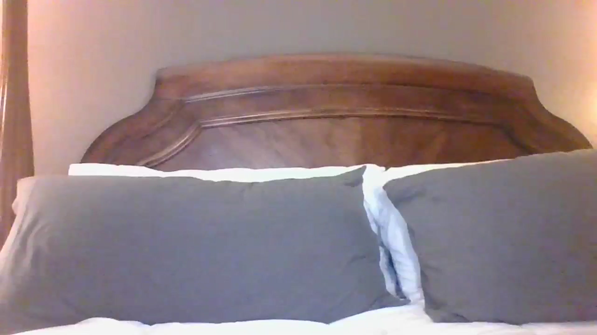 Gallery image thumbnail from LVDOLL's myfreecams stream on, 03/14/2024, 04:25 image 19 of 20