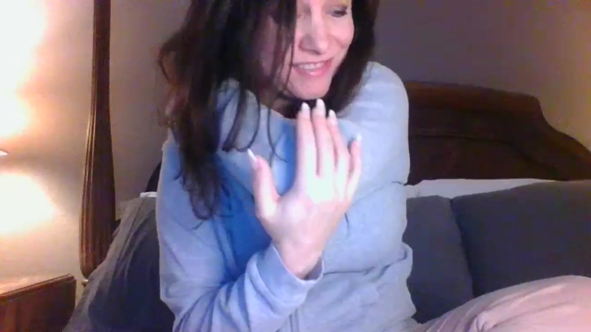 Gallery image thumbnail from LVDOLL's myfreecams stream on, 03/15/2024, 01:58 image 18 of 20