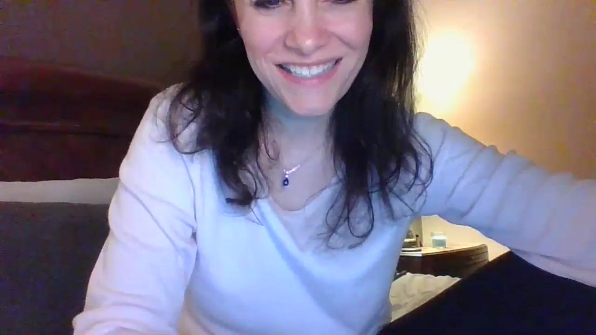 Gallery image thumbnail from LVDOLL's myfreecams stream on, 03/19/2024, 03:49 image 2 of 20