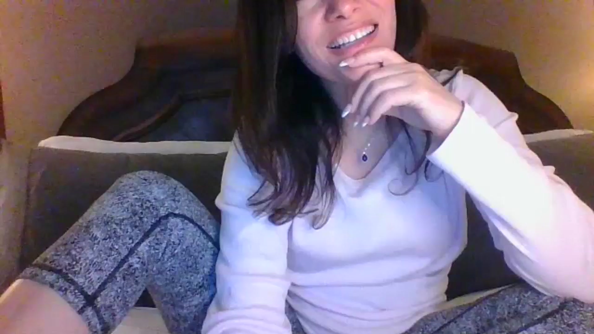 Gallery image thumbnail from LVDOLL's myfreecams stream on, 03/21/2024, 05:56 image 15 of 20