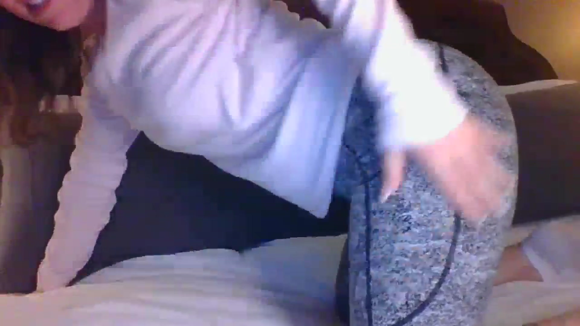 Gallery image thumbnail from LVDOLL's myfreecams stream on, 03/21/2024, 05:56 image 4 of 20