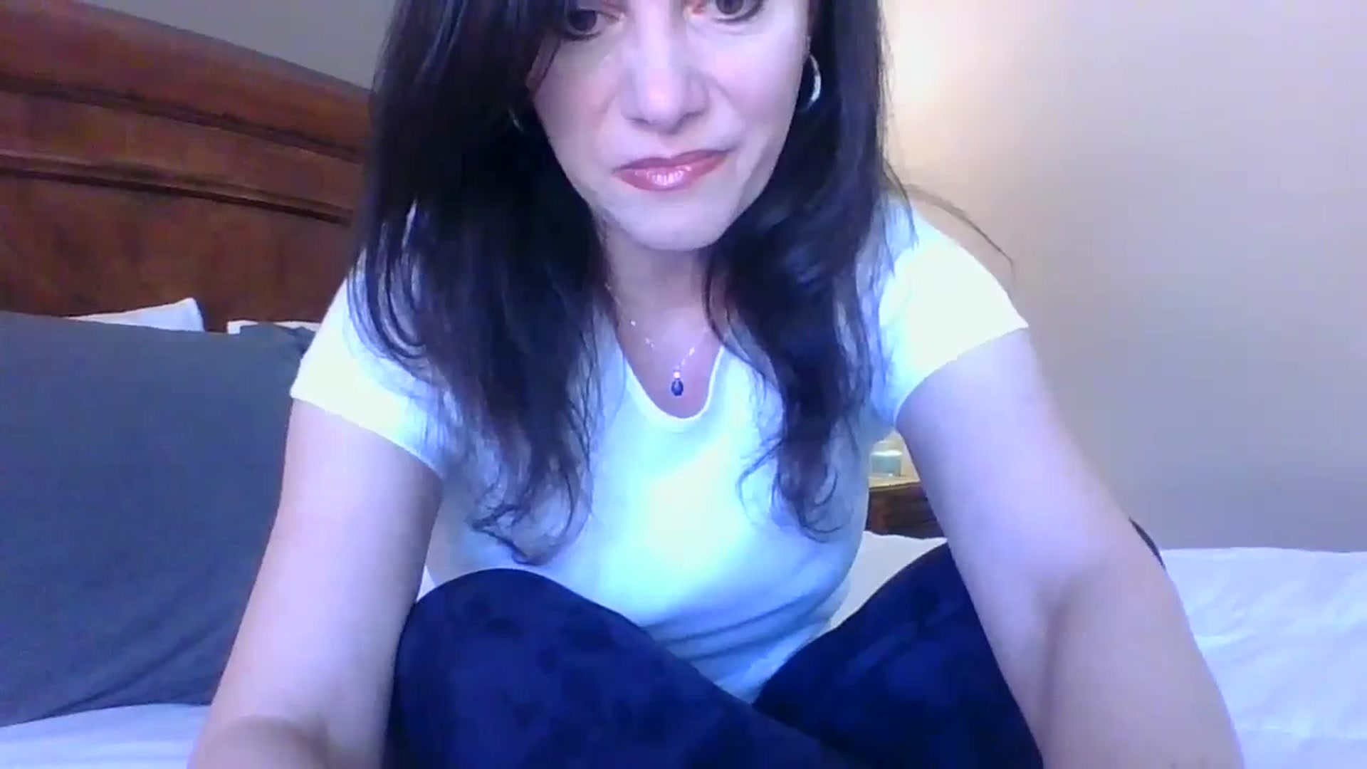 Gallery image thumbnail from LVDOLL's myfreecams stream on, 03/21/2024, 23:28 image 19 of 20