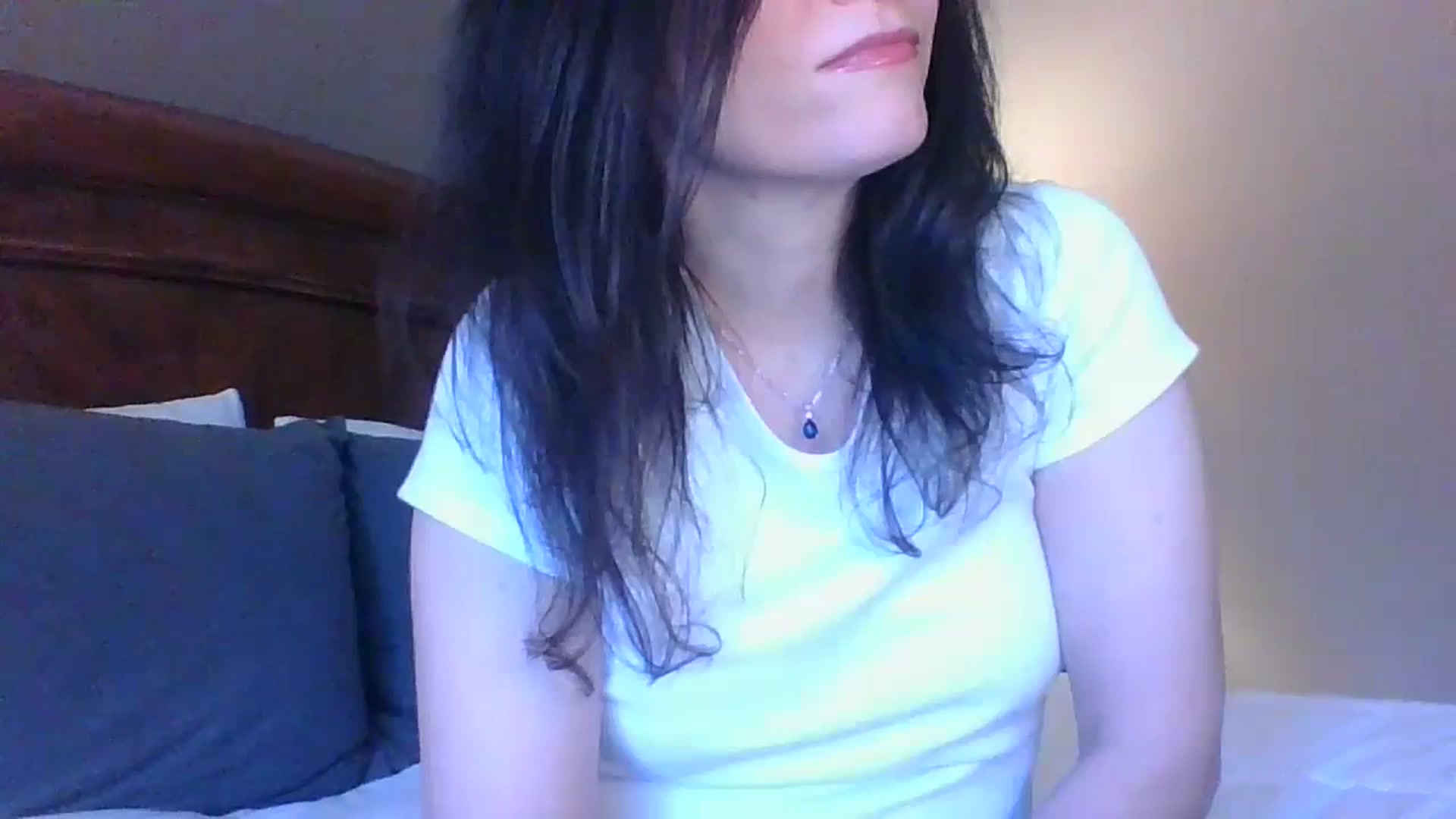 Gallery image thumbnail from LVDOLL's myfreecams stream on, 03/22/2024, 01:00 image 20 of 20