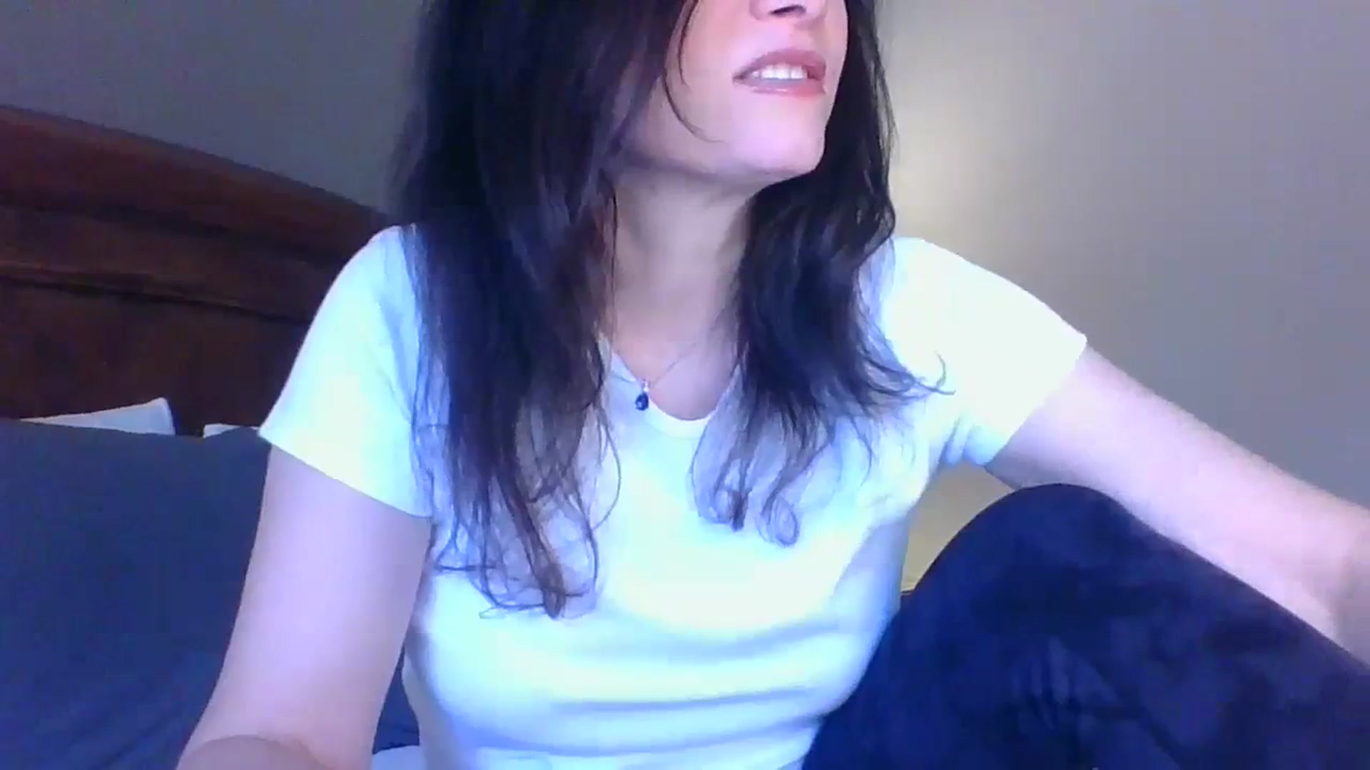 Gallery image thumbnail from LVDOLL's myfreecams stream on, 03/22/2024, 01:00 image 7 of 20