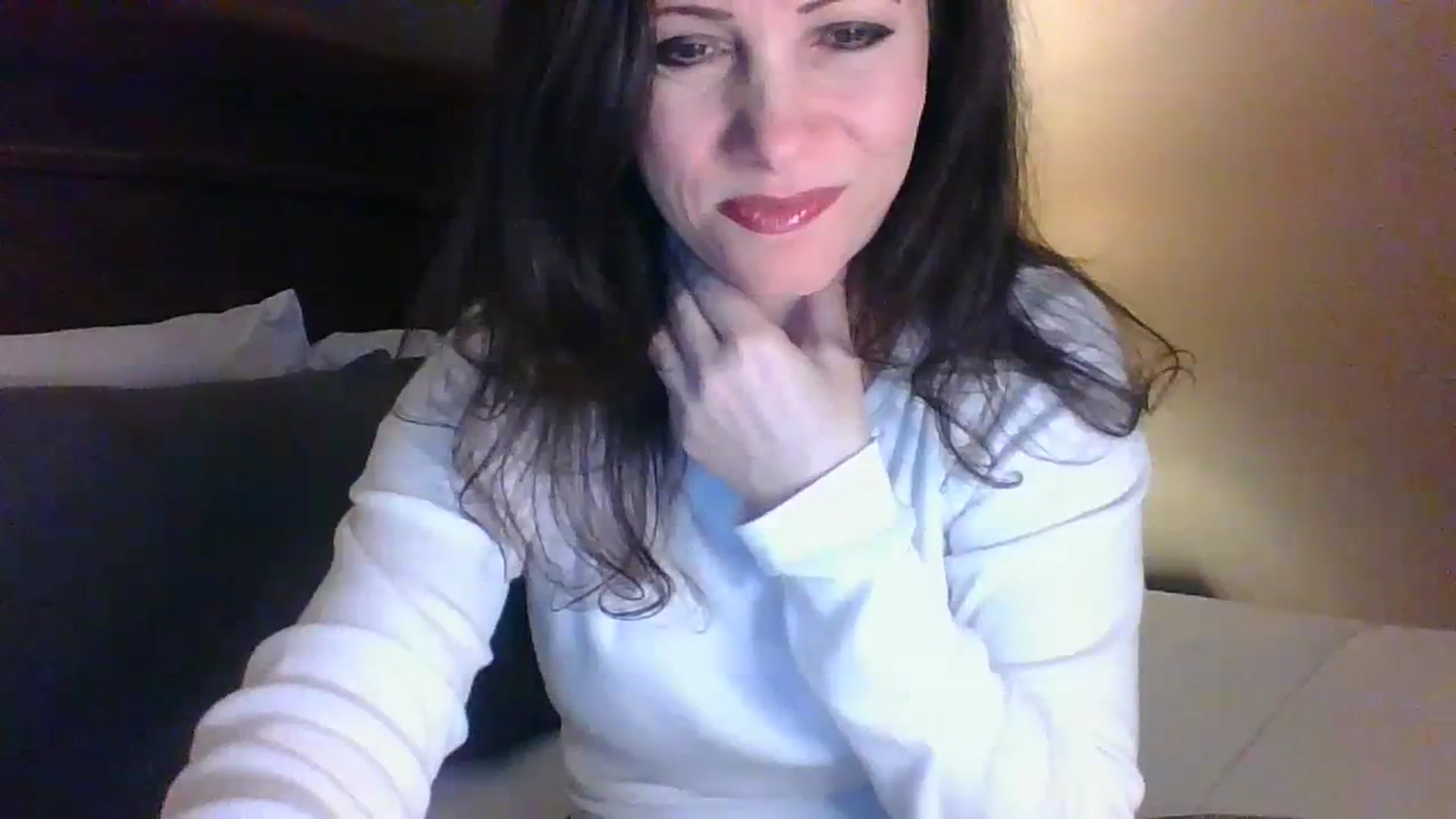 Gallery image thumbnail from LVDOLL's myfreecams stream on, 03/25/2024, 02:47 image 2 of 20