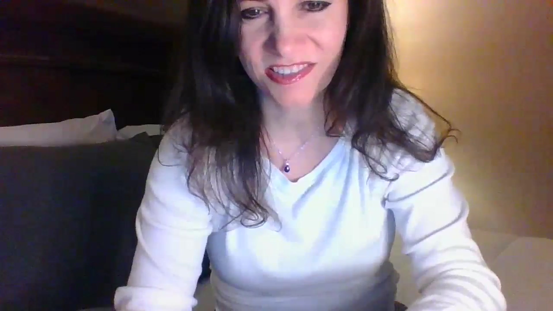 Gallery image thumbnail from LVDOLL's myfreecams stream on, 03/25/2024, 02:47 image 5 of 20