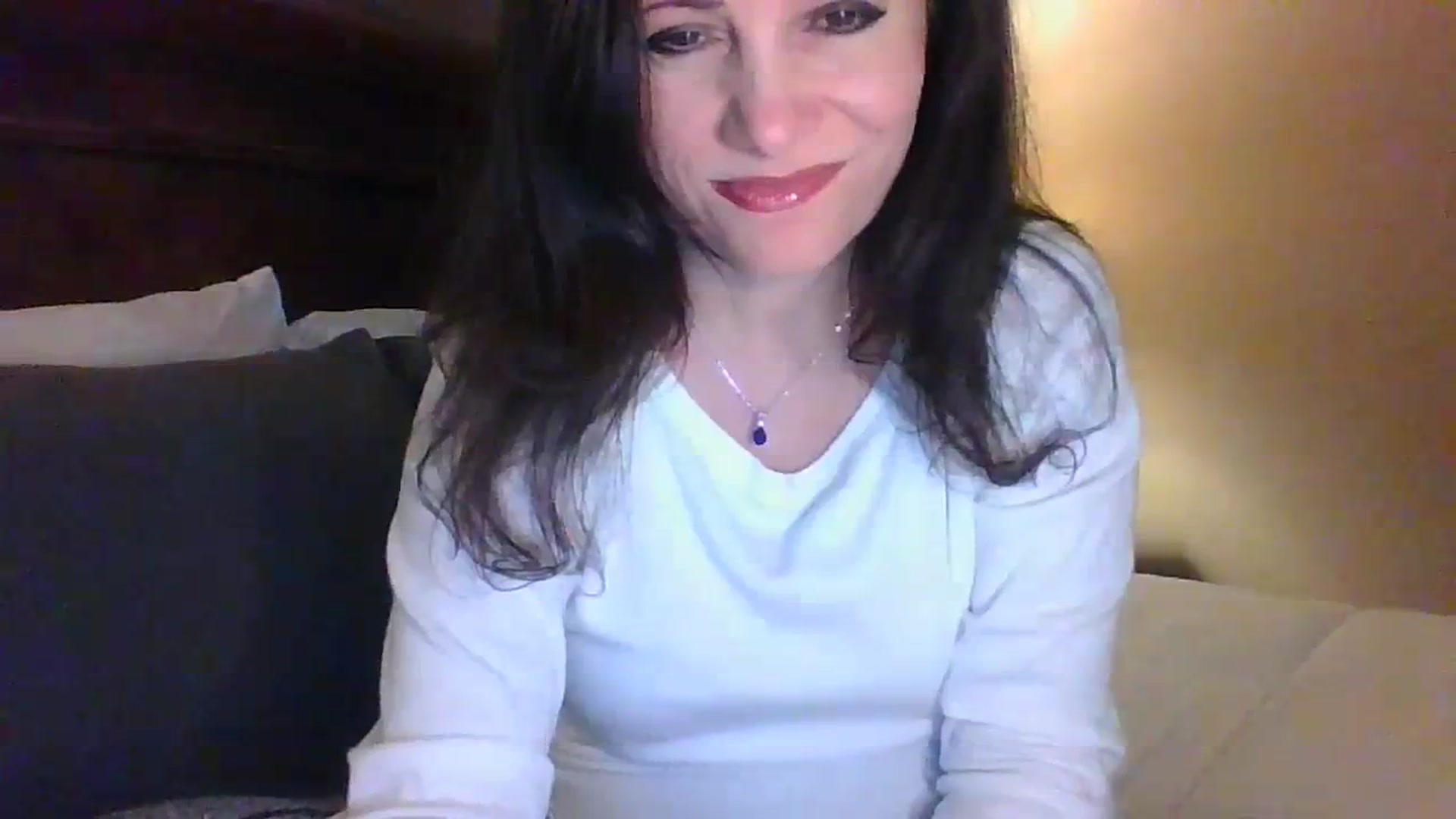 Gallery image thumbnail from LVDOLL's myfreecams stream on, 03/25/2024, 02:47 image 13 of 20