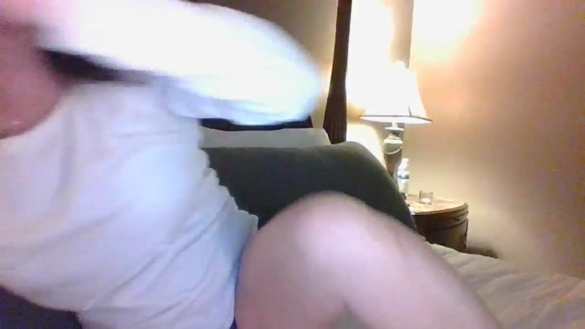 Gallery image thumbnail from LVDOLL's myfreecams stream on, 03/25/2024, 03:50 image 13 of 20
