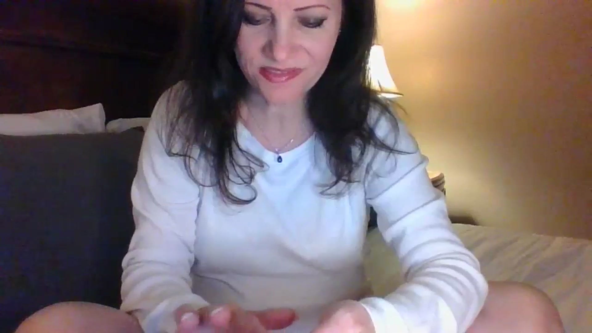Gallery image thumbnail from LVDOLL's myfreecams stream on, 03/25/2024, 03:50 image 18 of 20