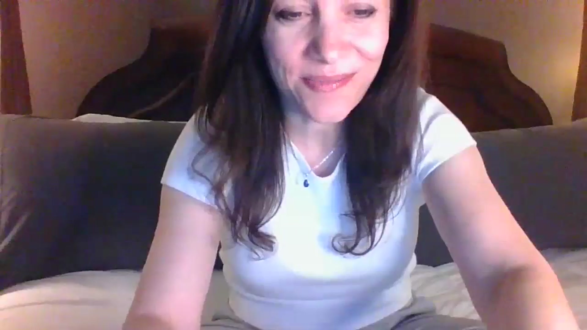 Gallery image thumbnail from LVDOLL's myfreecams stream on, 03/26/2024, 02:46 image 9 of 20