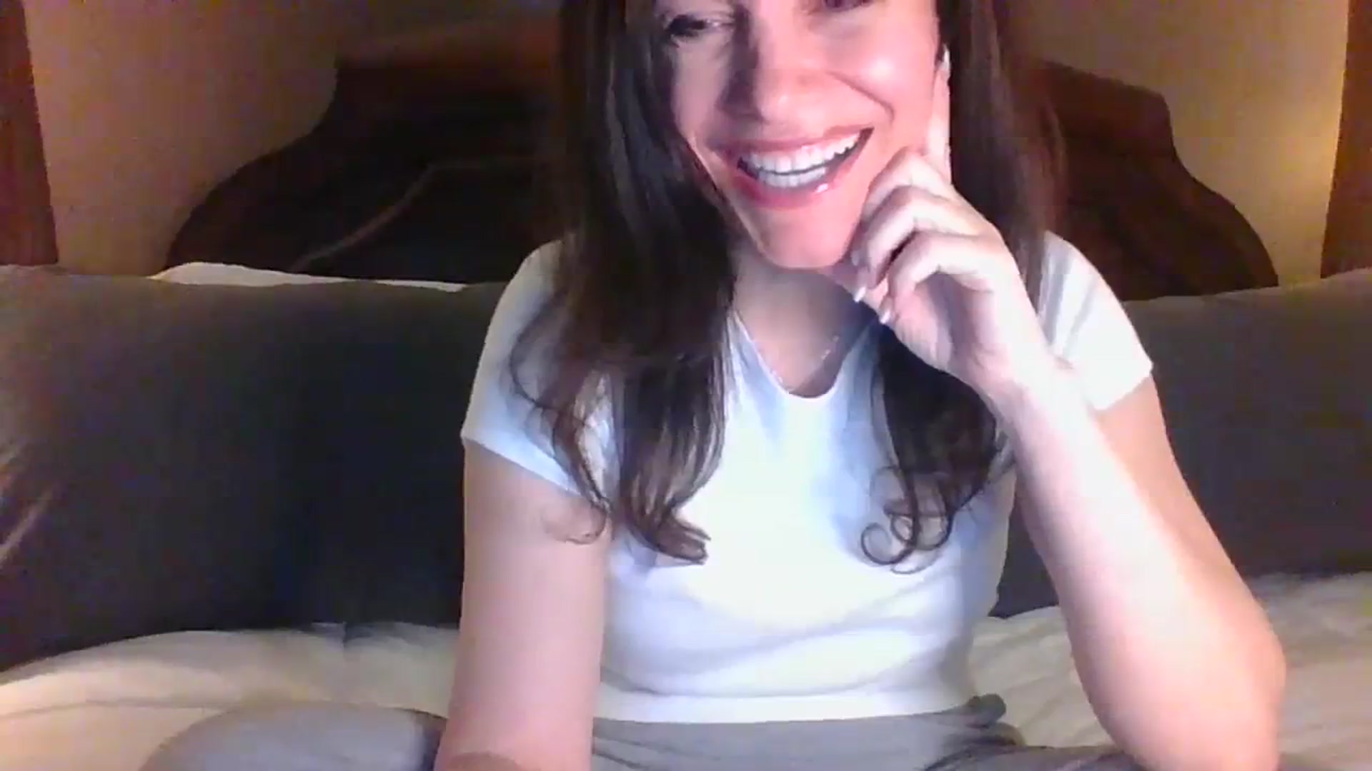 Gallery image thumbnail from LVDOLL's myfreecams stream on, 03/26/2024, 02:46 image 19 of 20
