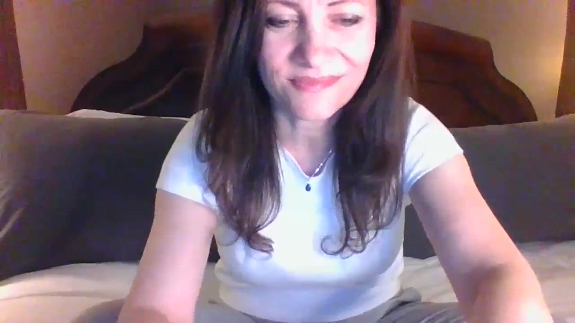 Gallery image thumbnail from LVDOLL's myfreecams stream on, 03/26/2024, 02:46 image 13 of 20